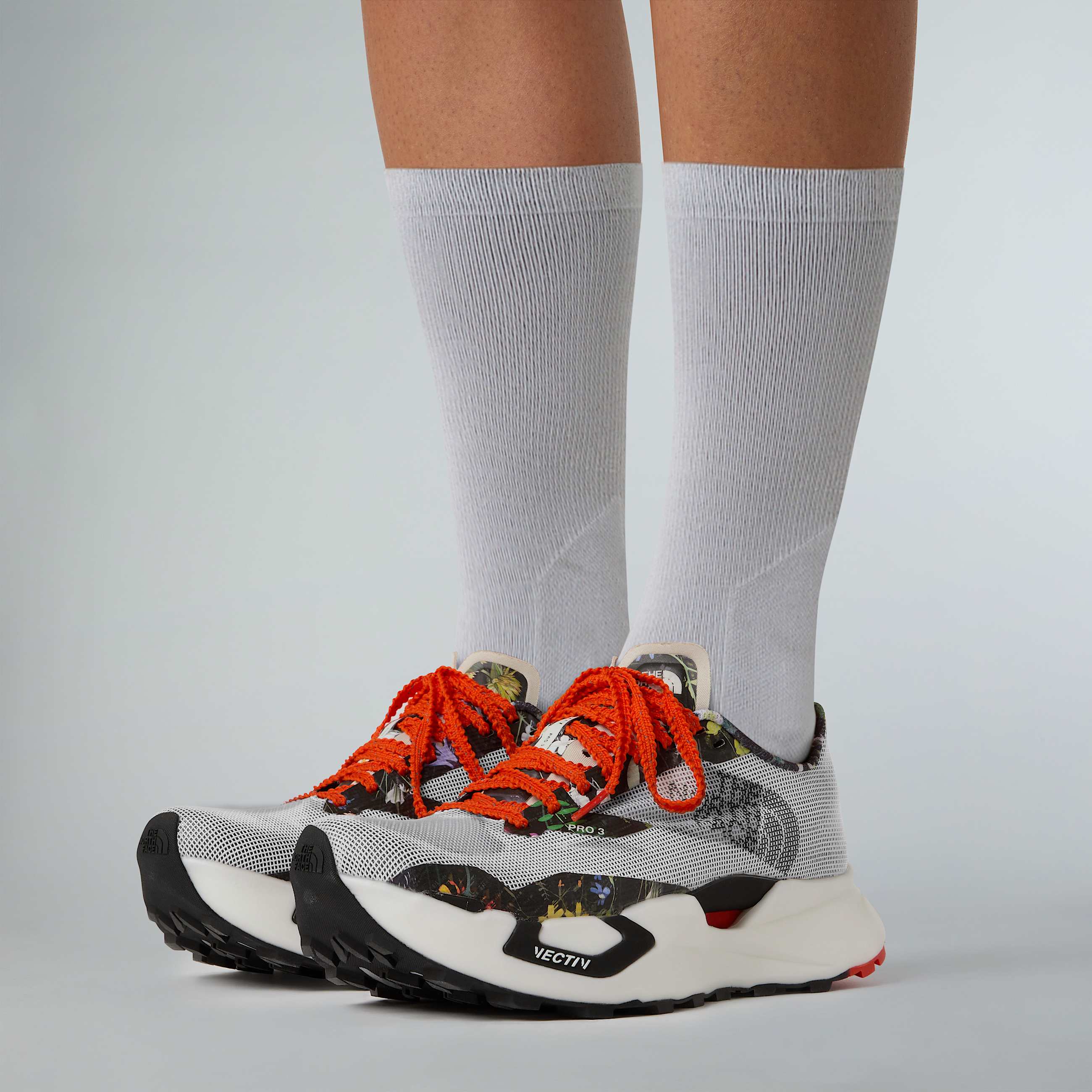 Scarpe da trail running Summit VECTIV Pro 3  Race Edition TNF ALT4