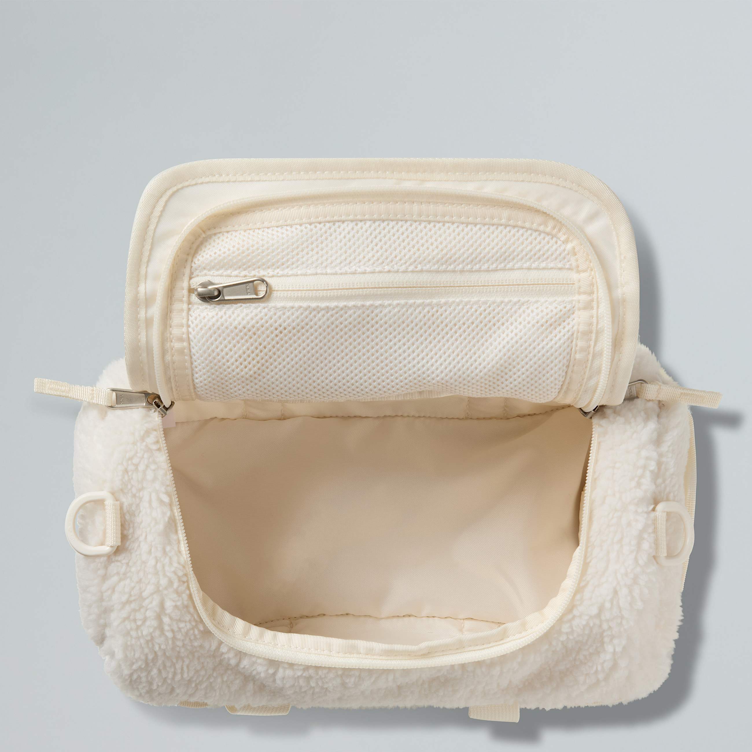 Base Camp HighPile Mini Bag TNF ALT3