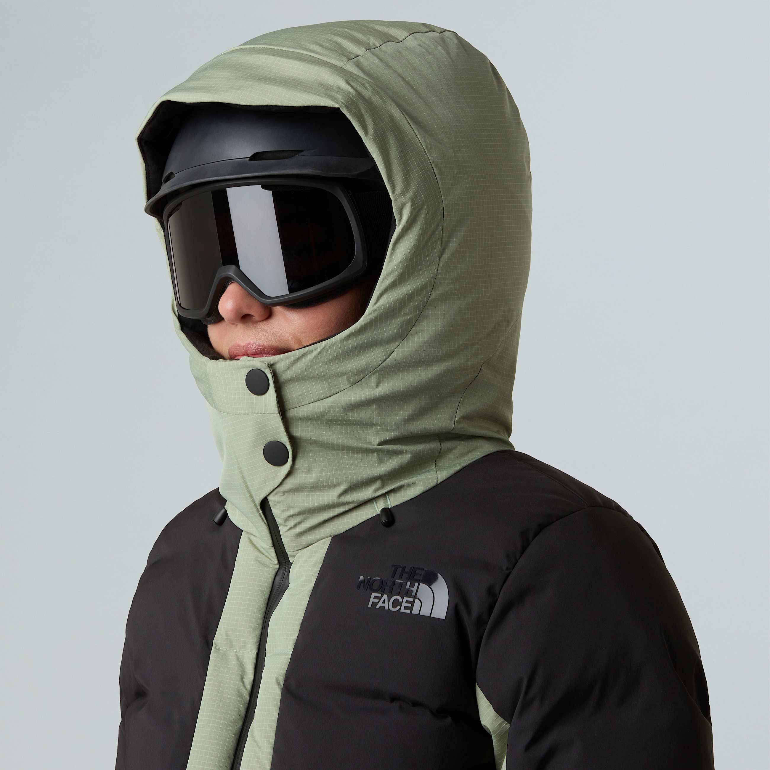 Womens Cold Spell Cropped Down Jacket TNF ALT4