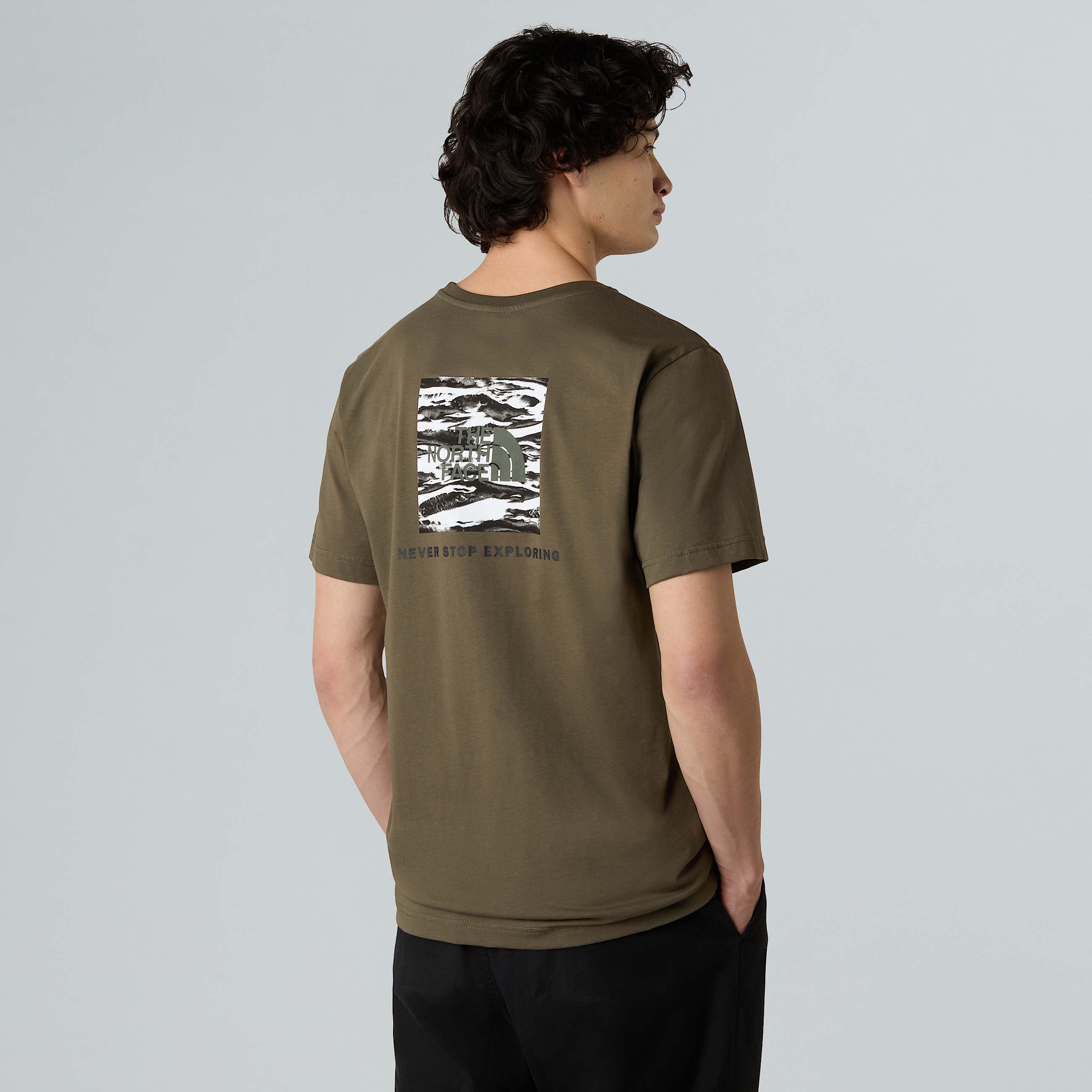 NSE Box Edge Of Light Infill Relaxed TShirt M TNF HERO