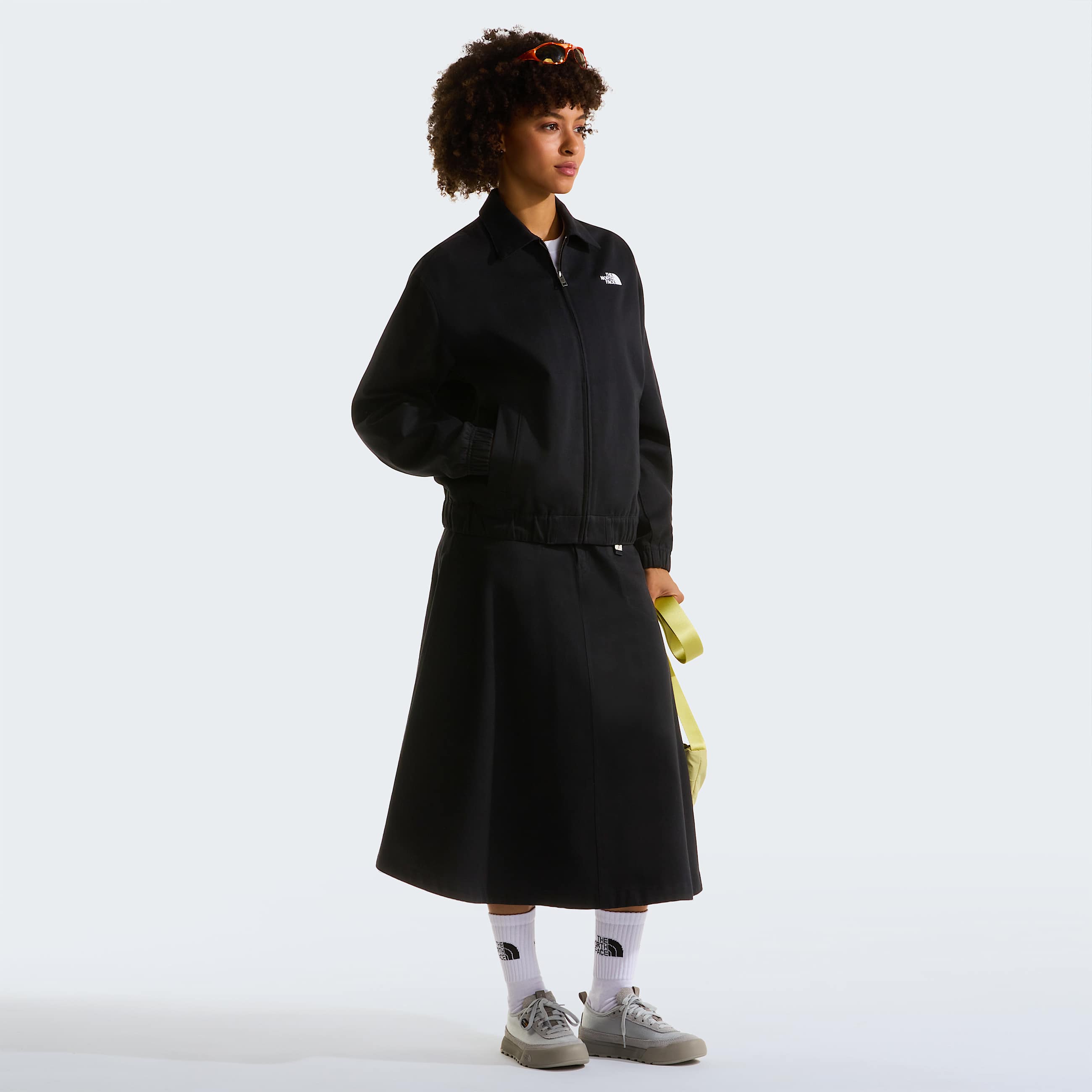 Unisex Clyffe Trainers TNF High Rise GreyStone Slab ALT5