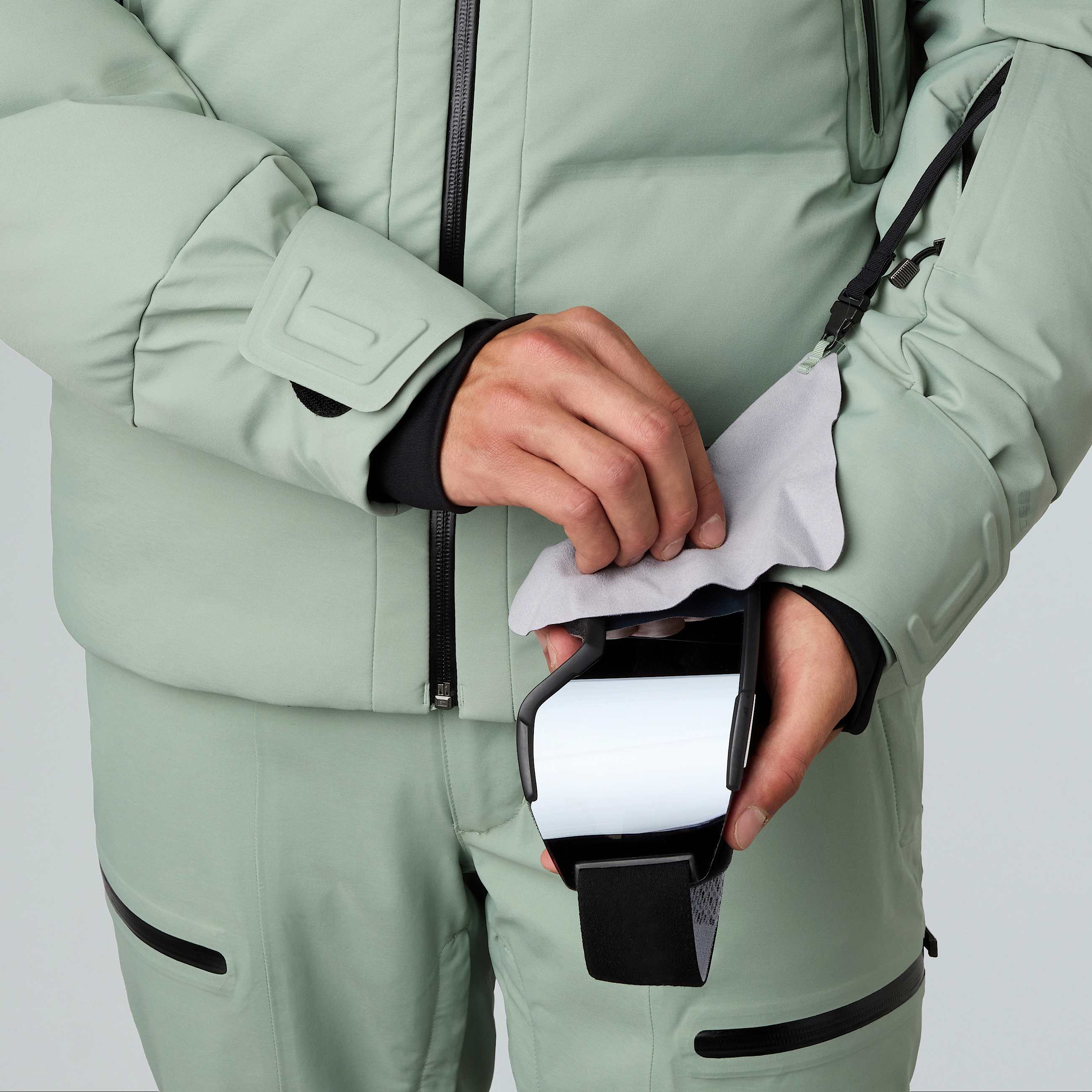 Cirque Down Jacket M TNF Slate Moss ALT10