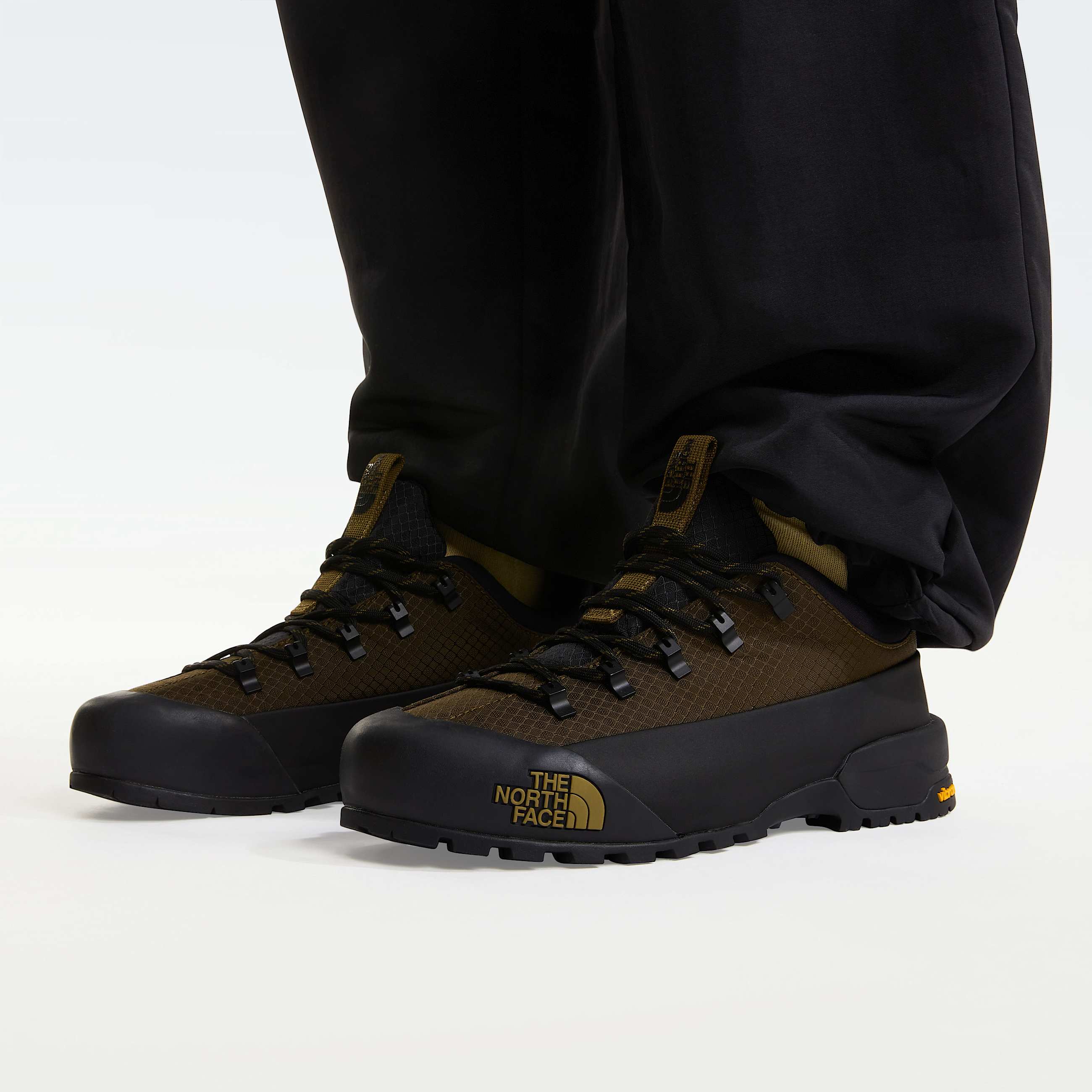 Glenclyffe Shoe TNF ALT2