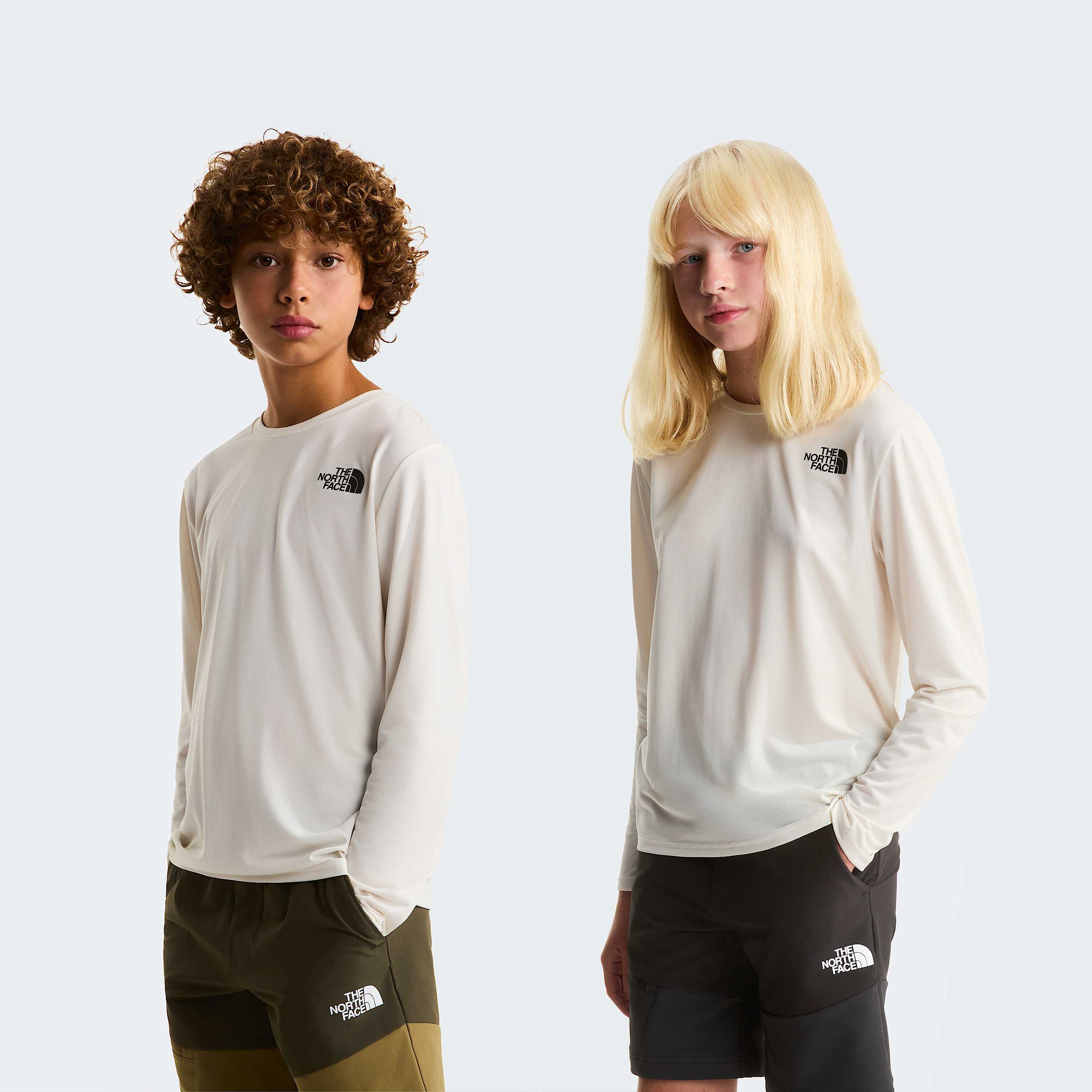 Teens 247 LongSleeve TShirt TNF White Dune HERO