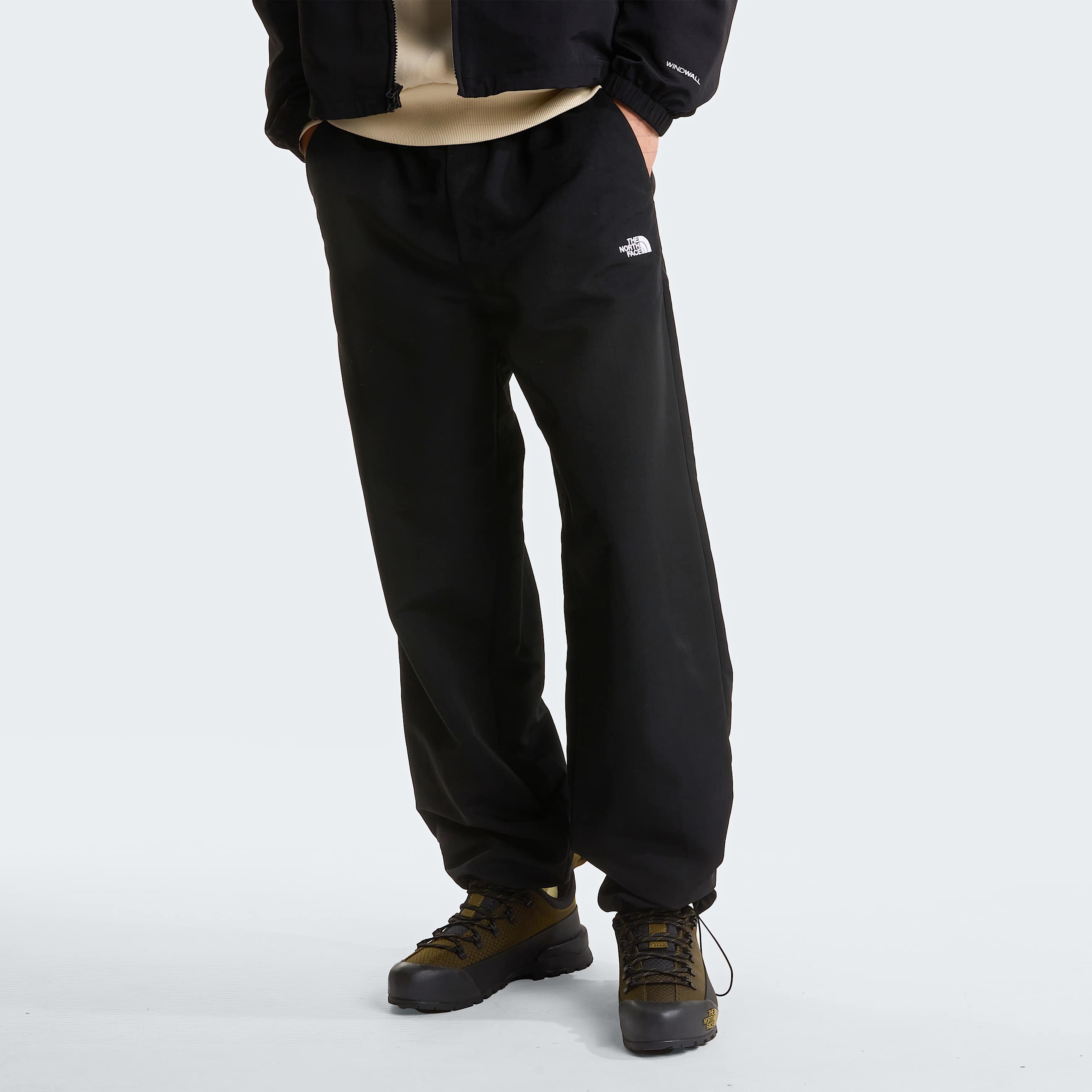 Mens TNF Easy Wind Trousers TNF TNF Black HERO