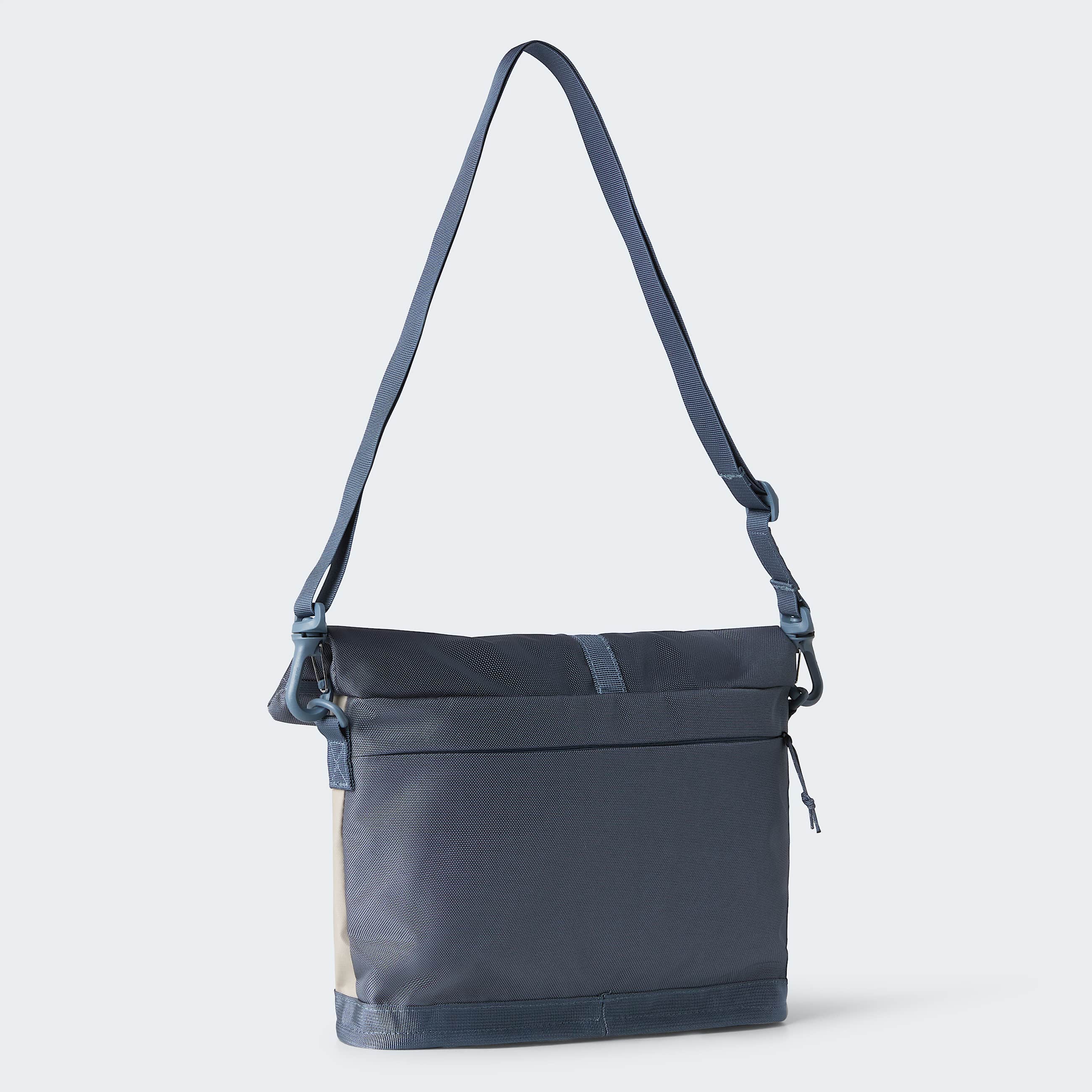 Base Camp Schultertasche TNF Stone SlabGranite Grey ALT2