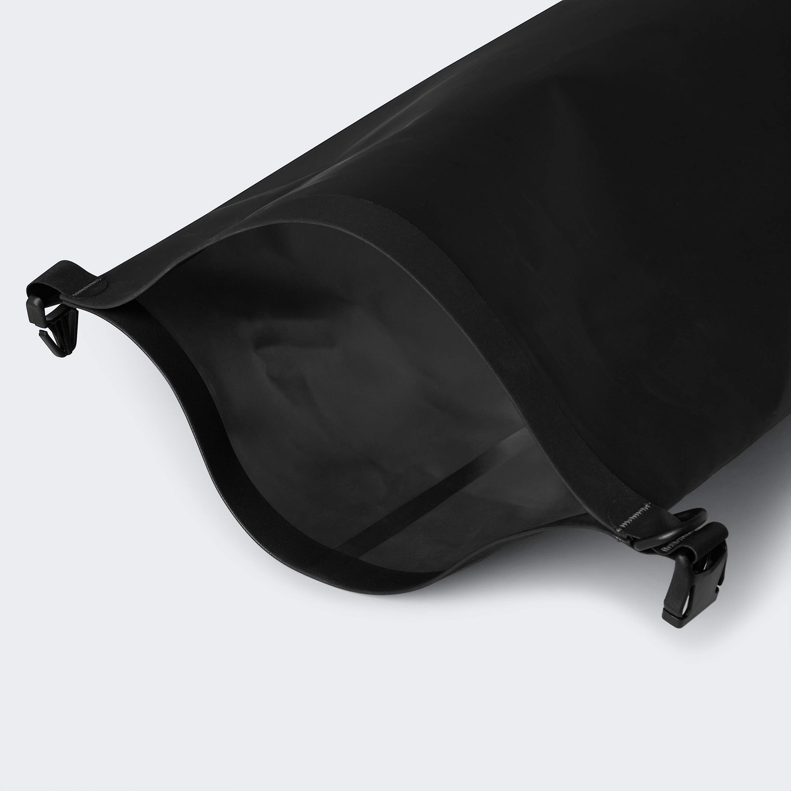 Base Camp Dry Bag  12L TNF ALT4