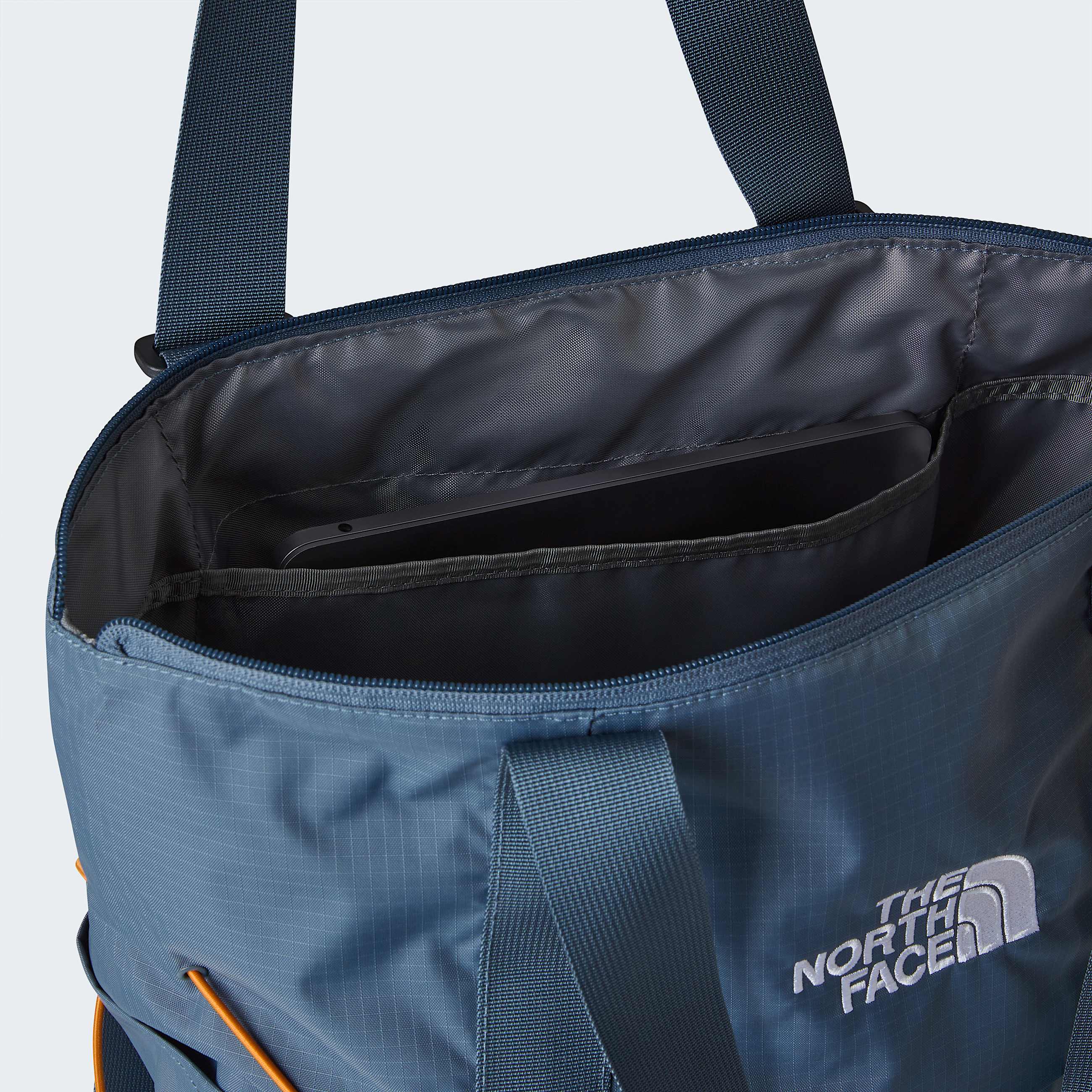Borealis Tote Bag TNF Granite Grey ALT4