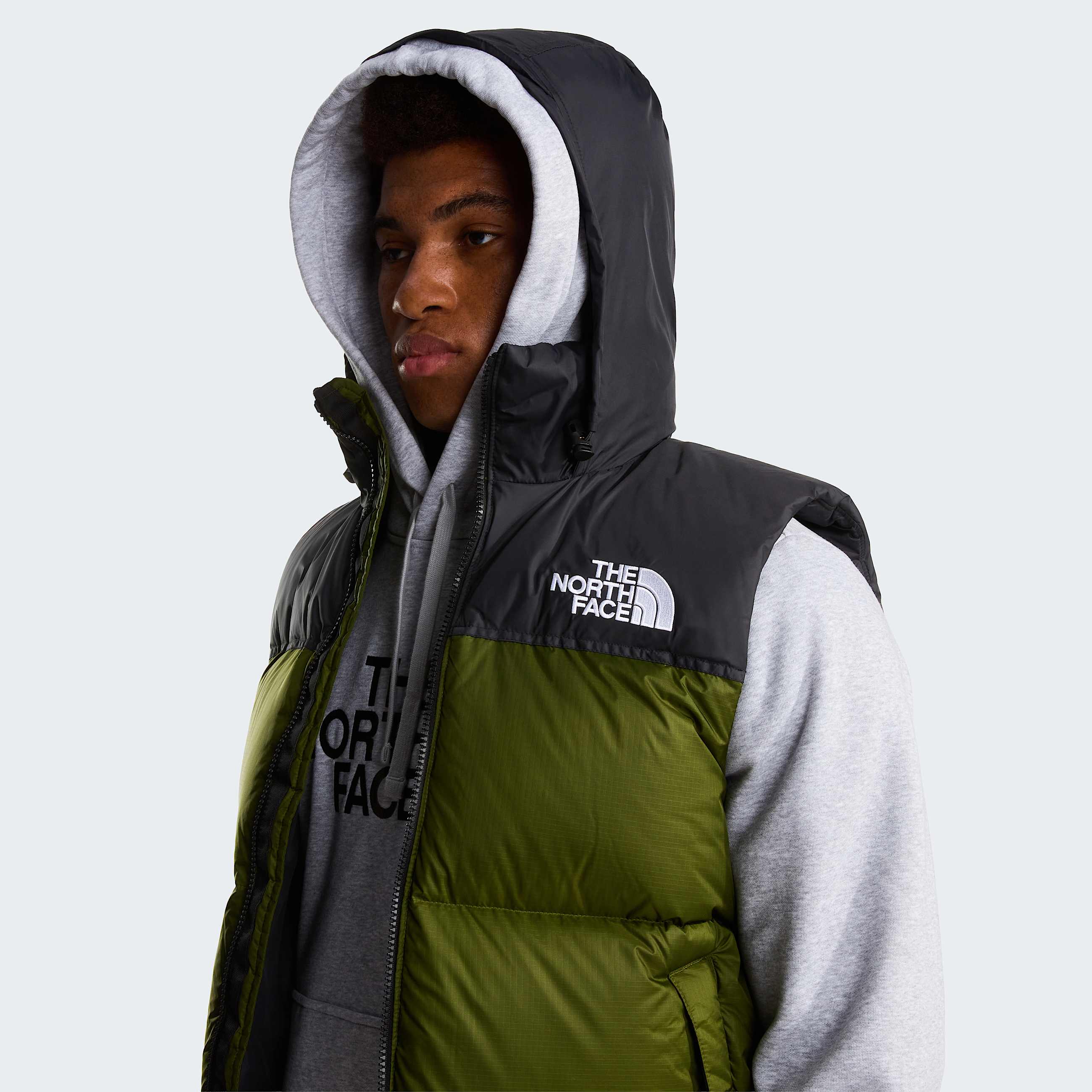 Mens 1996 Retro Nuptse Gilet TNF Woodland GreenTNF Black ALT5