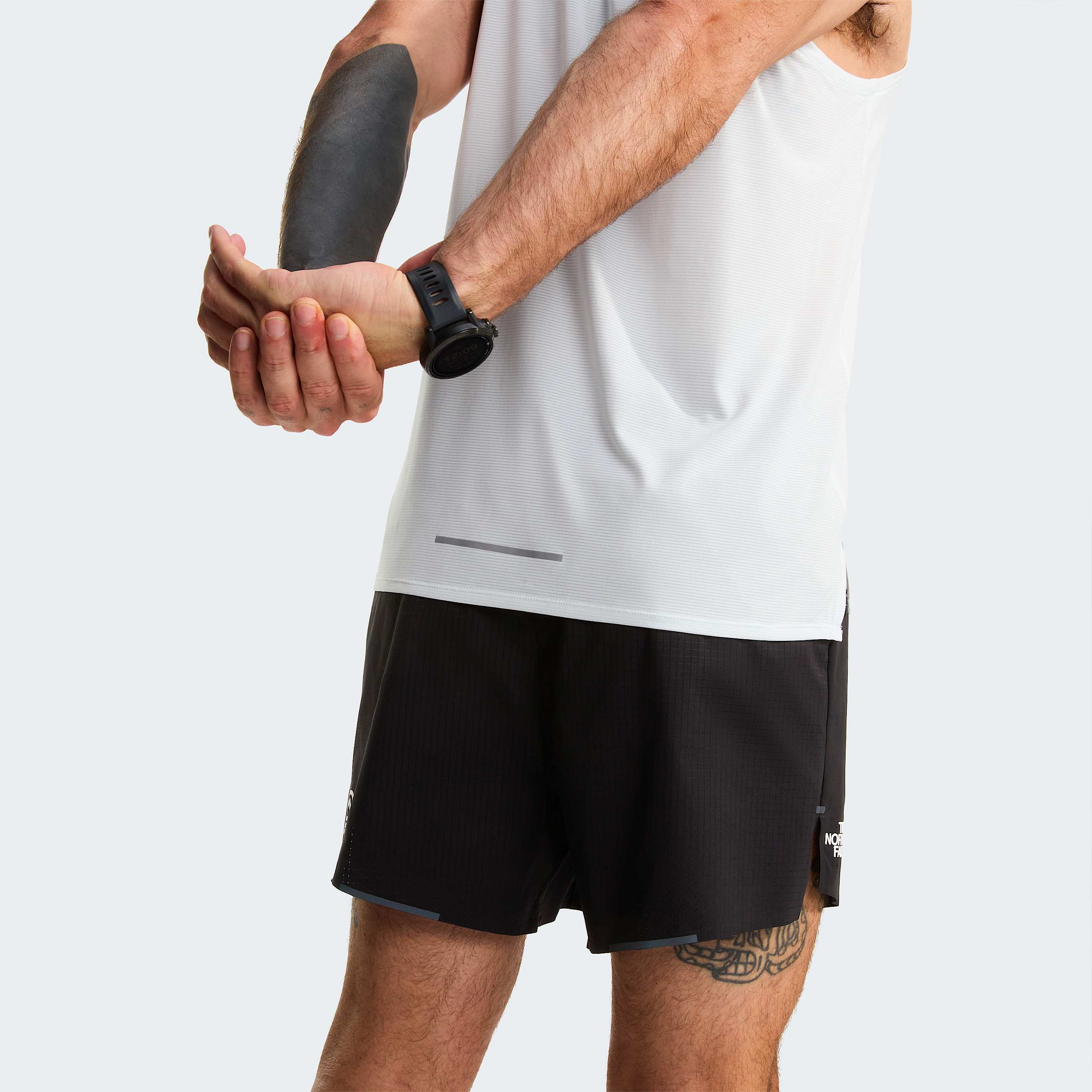 Mens Summit High Trail Run Tank Top TNF ALT7