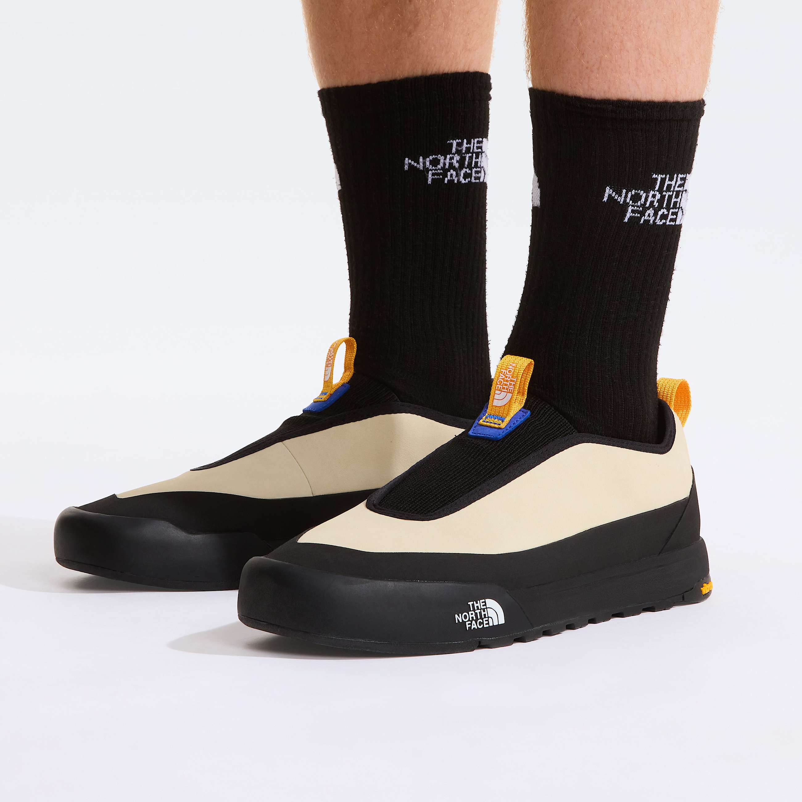 Clyffe SlipOn Shoe TNF ALT2