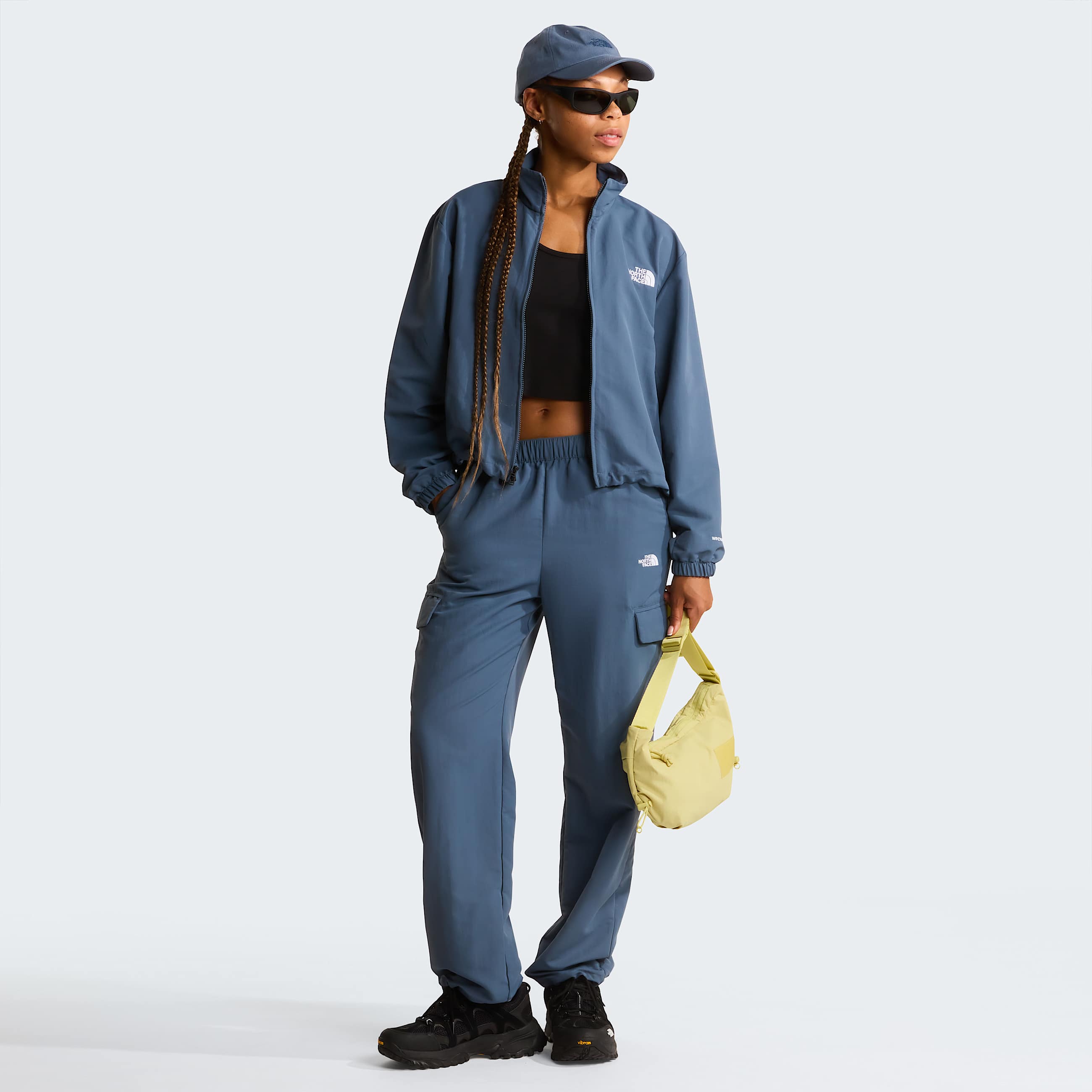 Womens TNF Easy Wind Jacket TNF ALT1