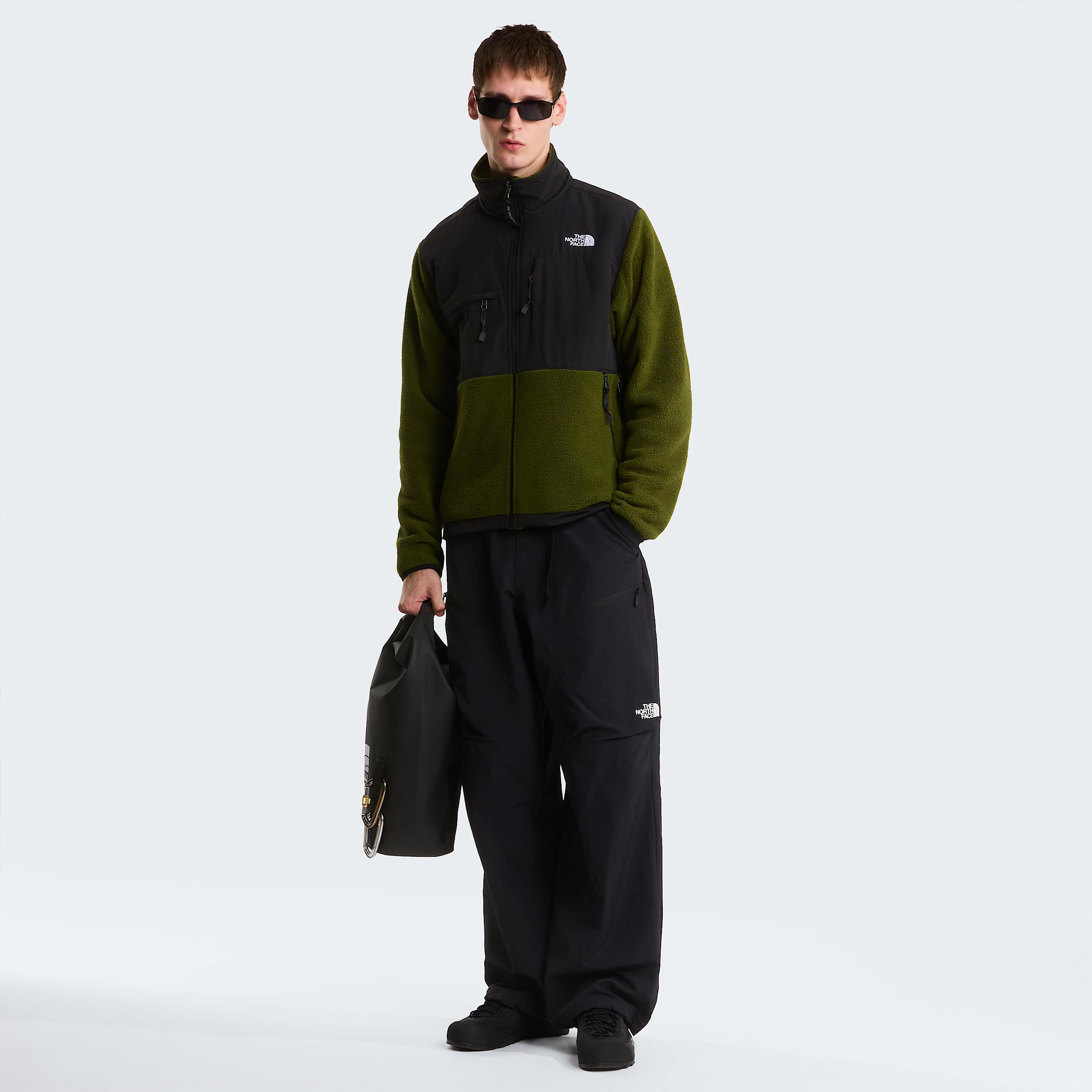 Giacca Retro Denali da uomo TNF Woodland GreenTNF Black ALT1