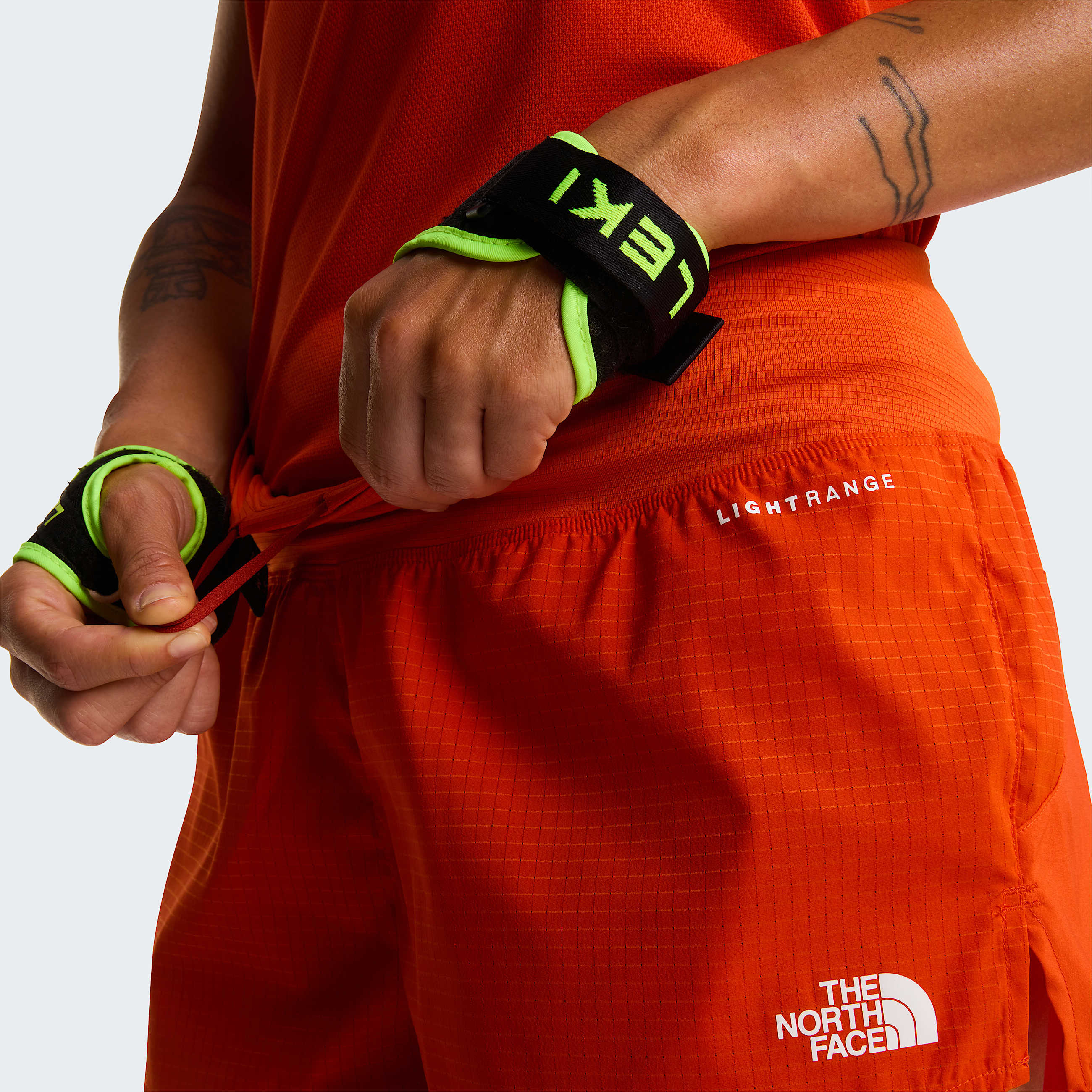 Womens Sunriser 3 Shorts TNF Lava Red ALT4