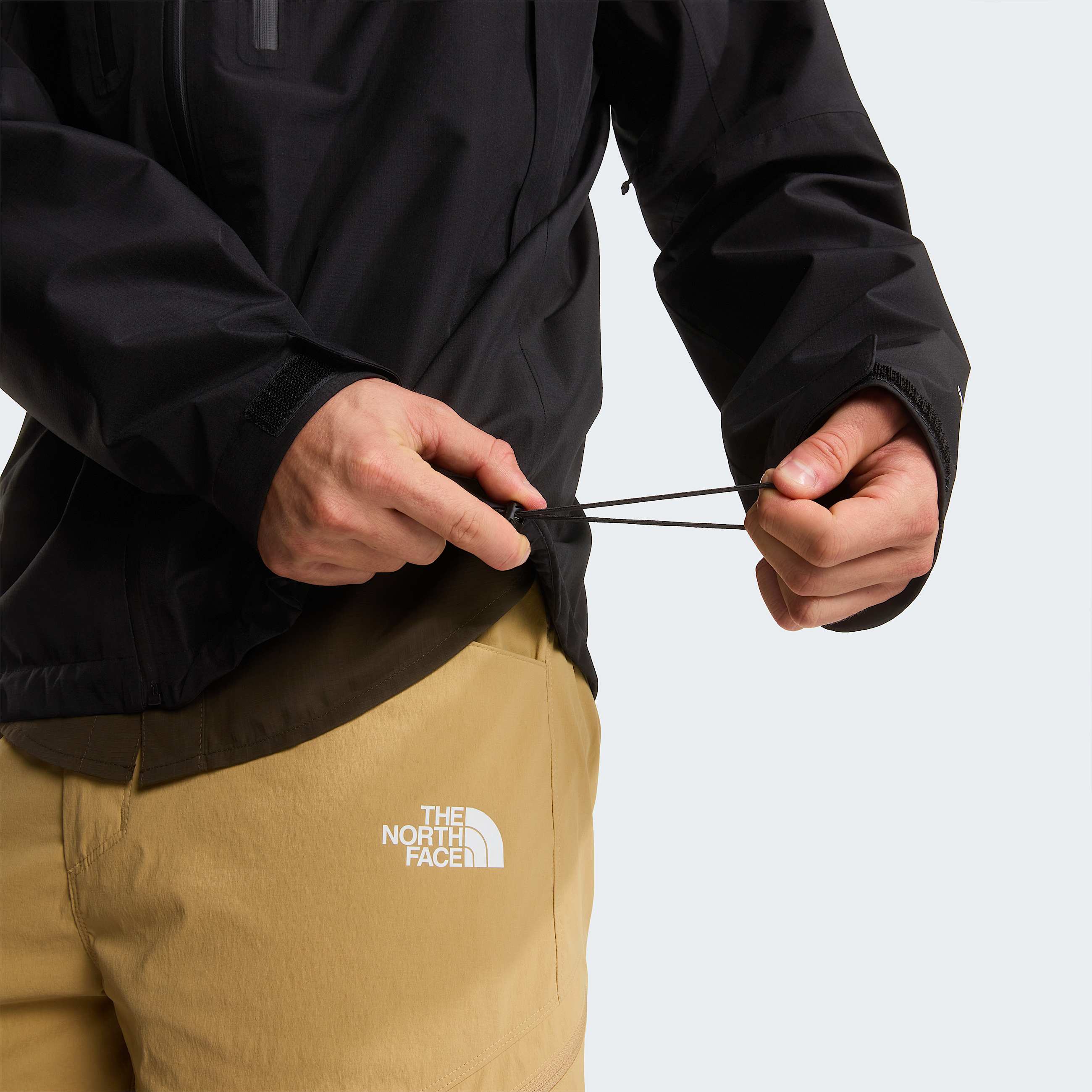 Mens Valley View Jacket TNF TNF Black ALT10