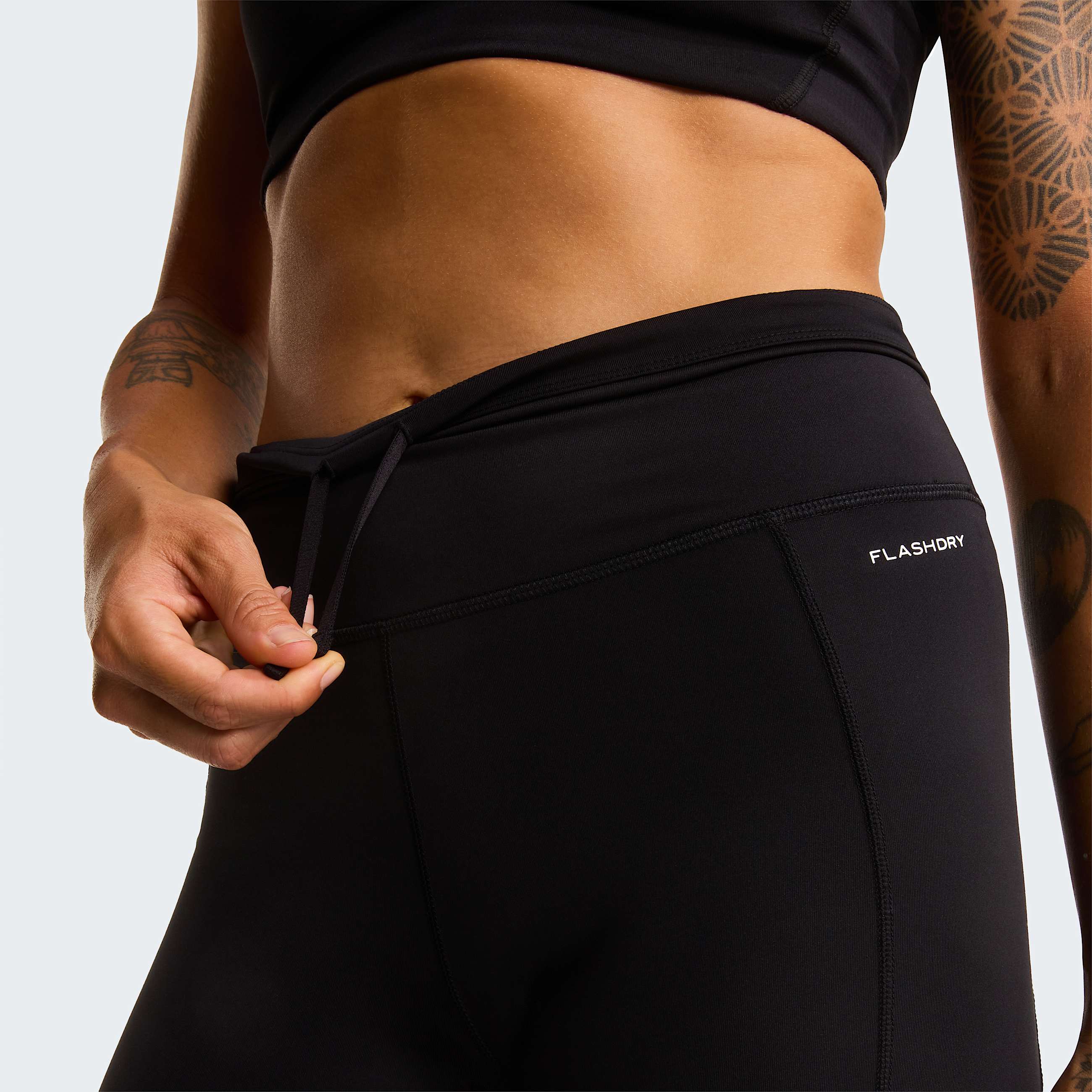 Womens Lightbright Leggings TNF ALT4