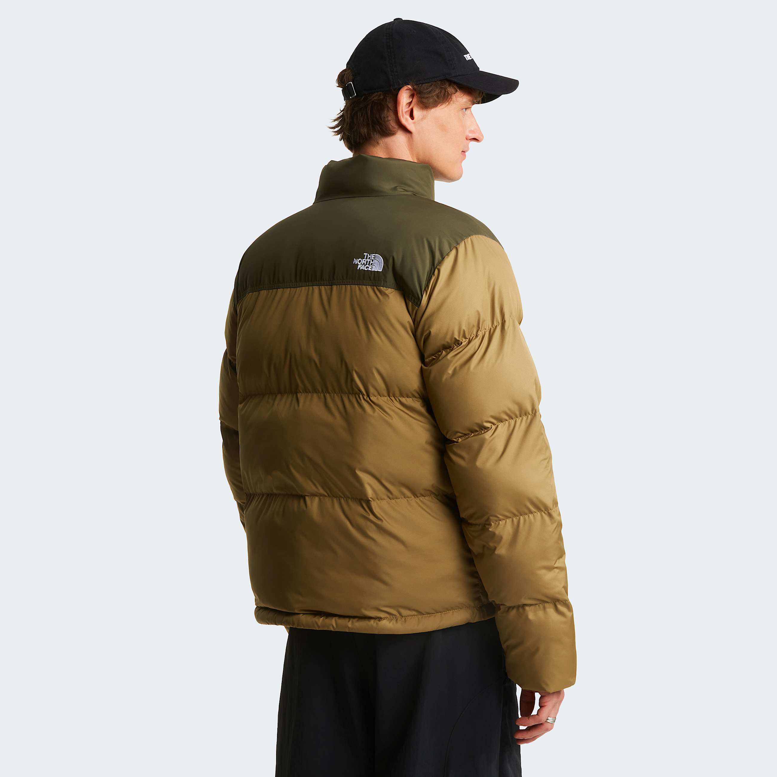 Mens Saikuru Jacket TNF New Taupe GreenCedar ALT3