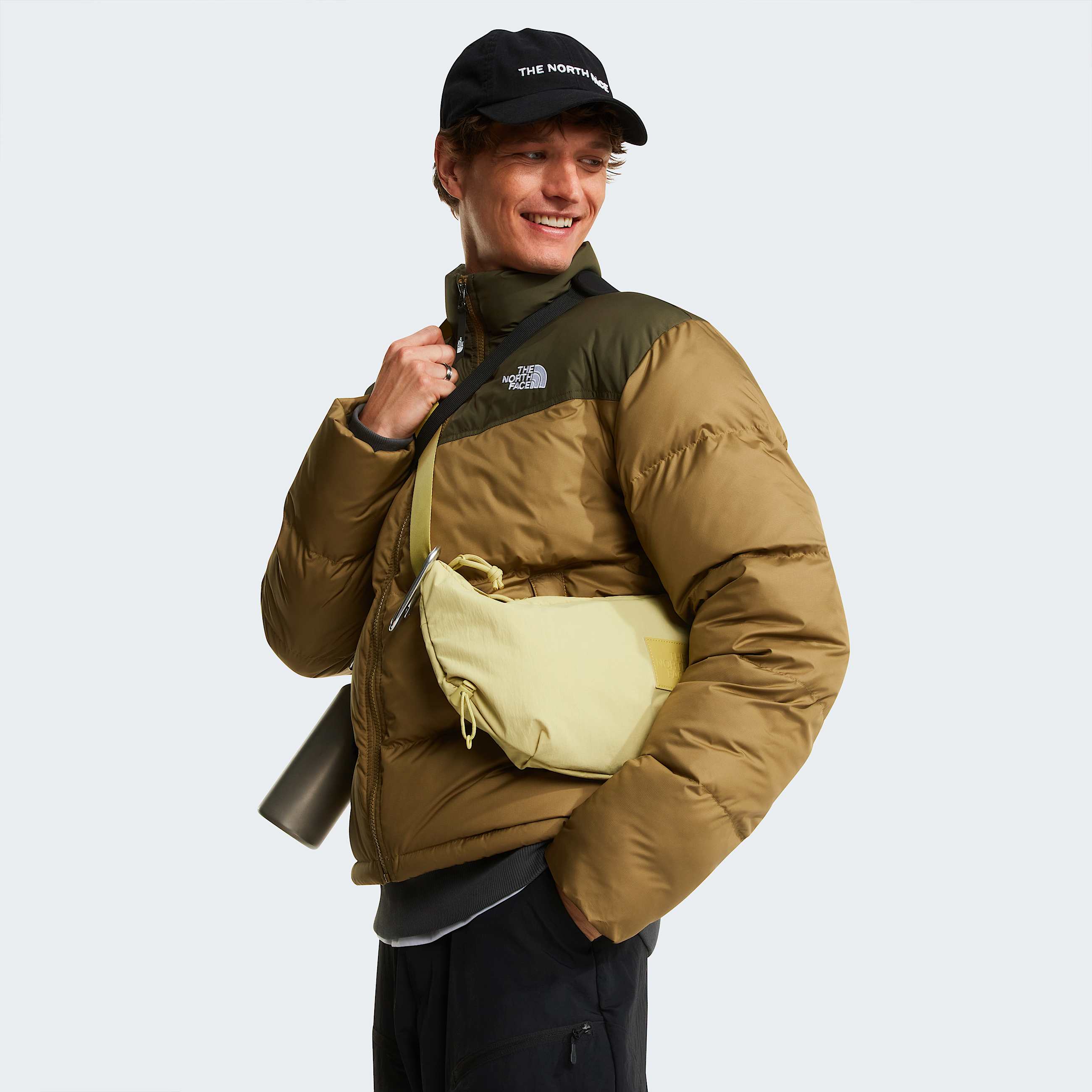 Mens Saikuru Jacket TNF New Taupe GreenCedar ALT9