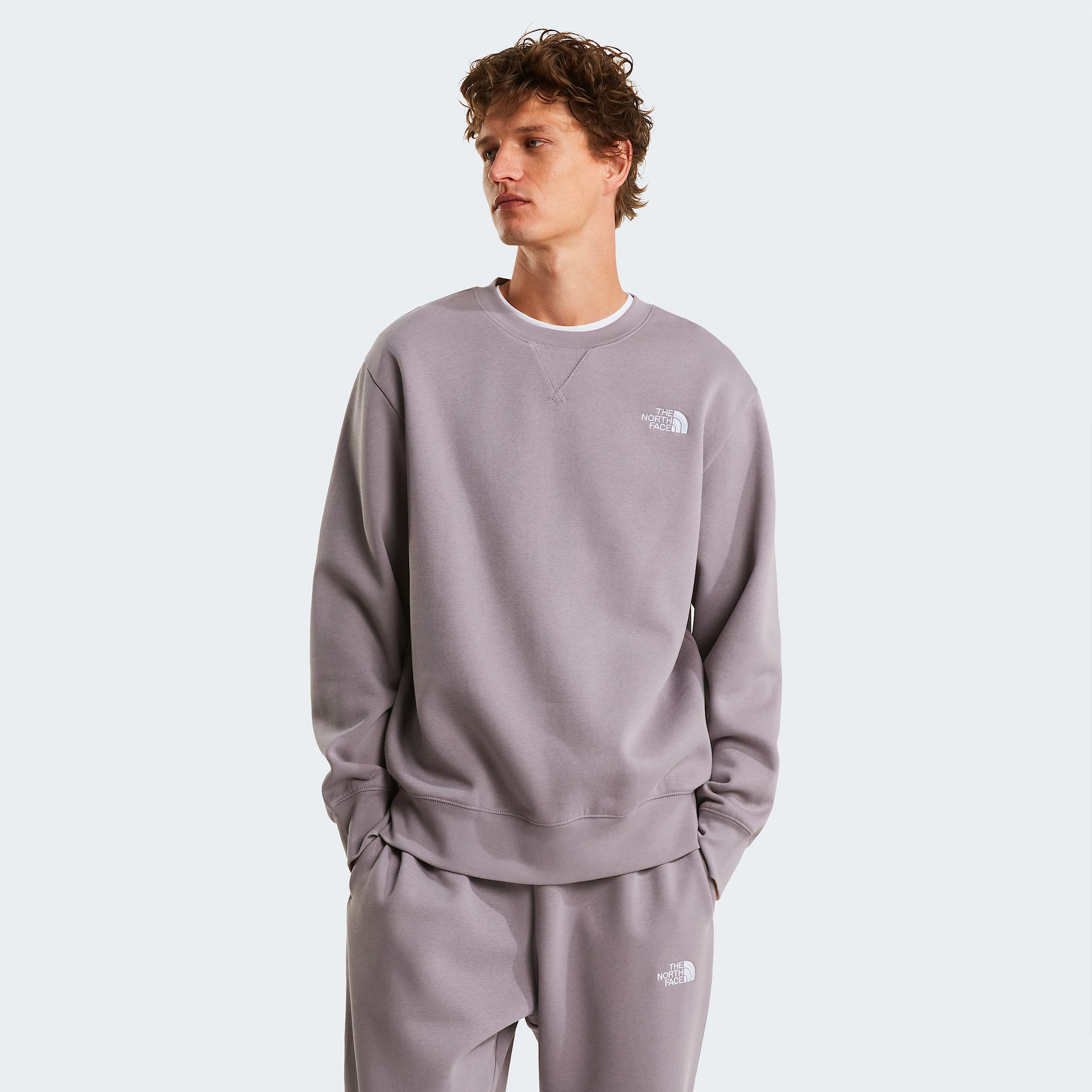 Essential Sweatshirt M TNF HERO