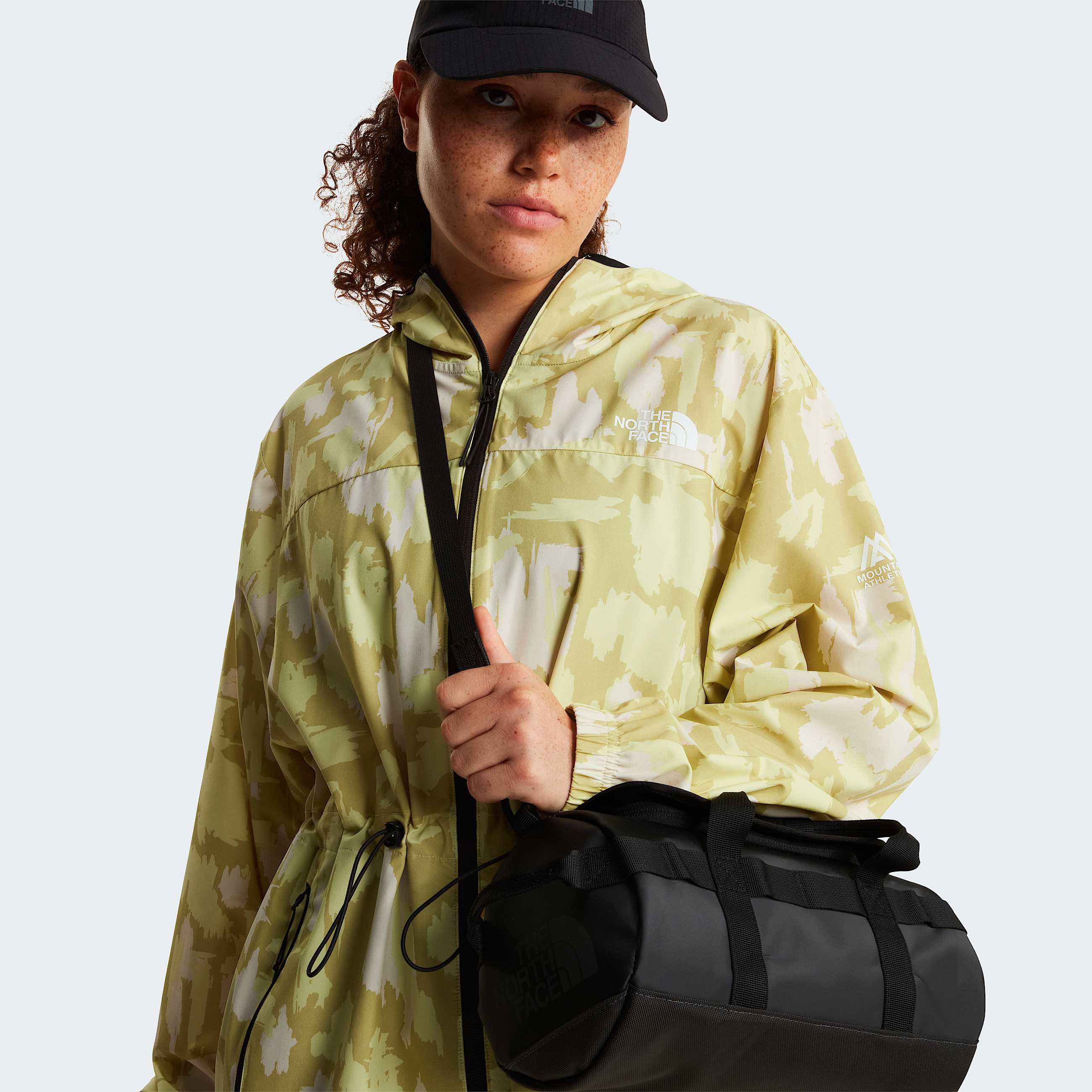 Mountain Athleticswindjas met capuchon en print voor dames TNF ALT7