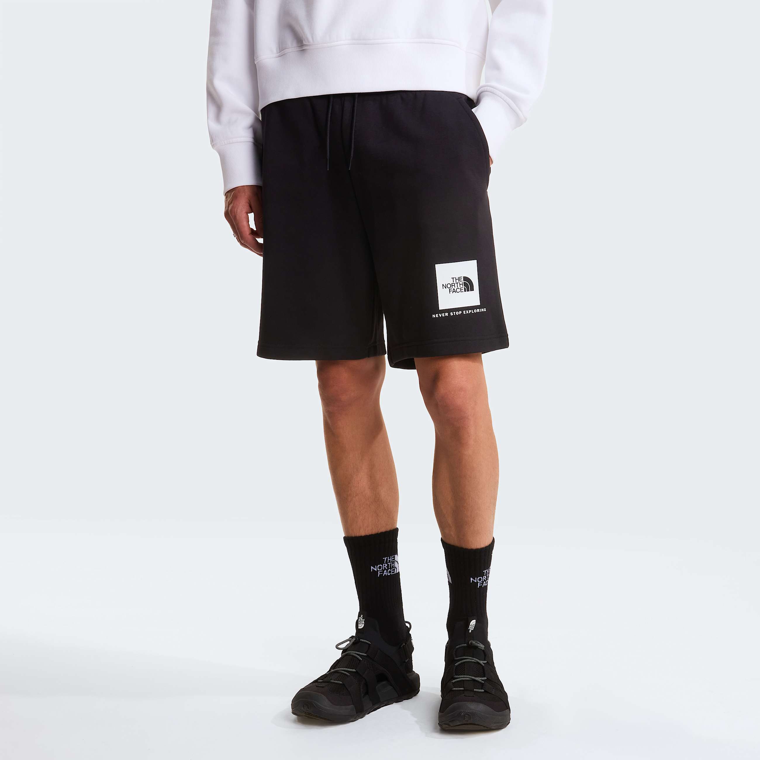 NSE Box Light Regular Shorts M TNF HERO