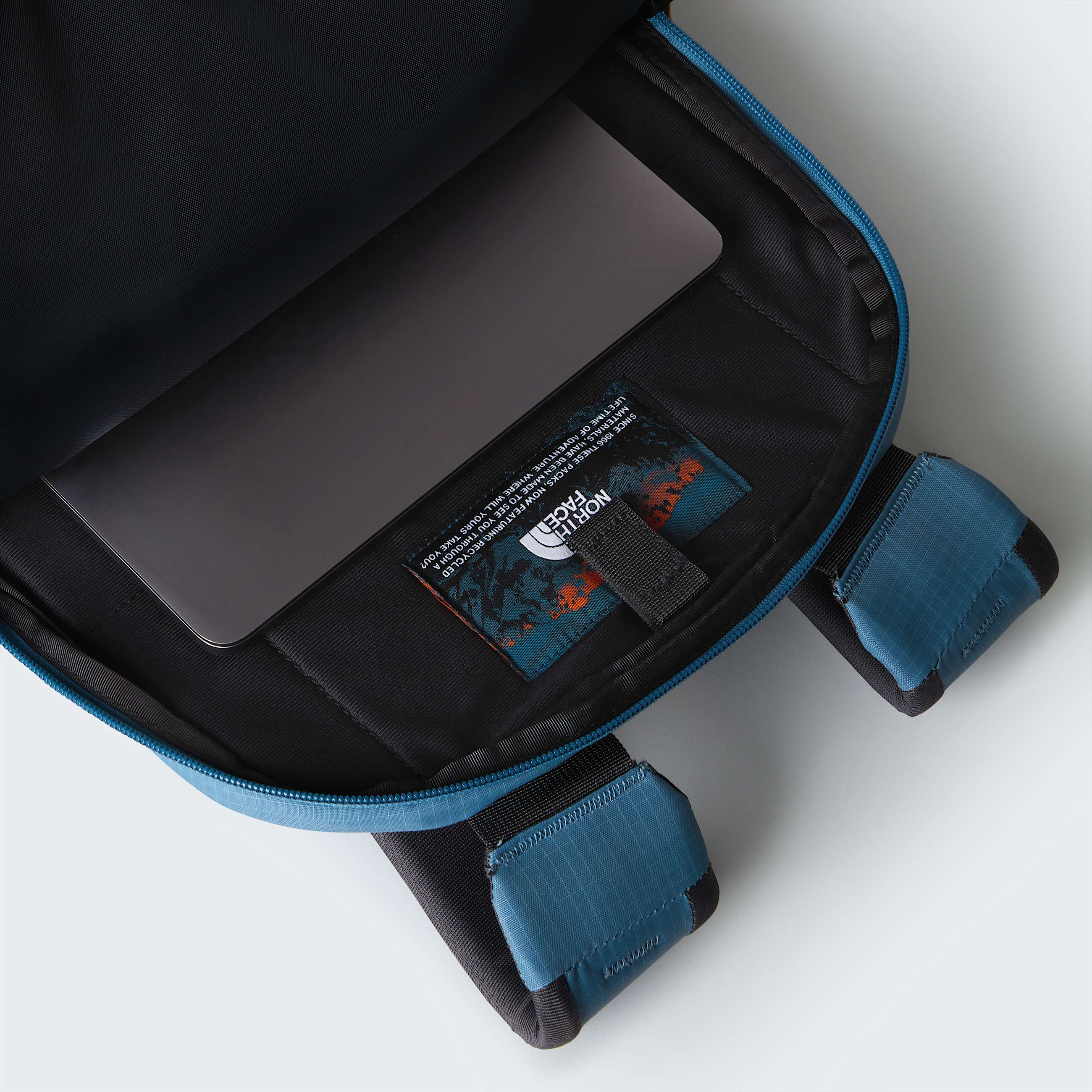 Zaino Borealis TNF Winslor BlueAnthracite GreyUtility Brown ALT6