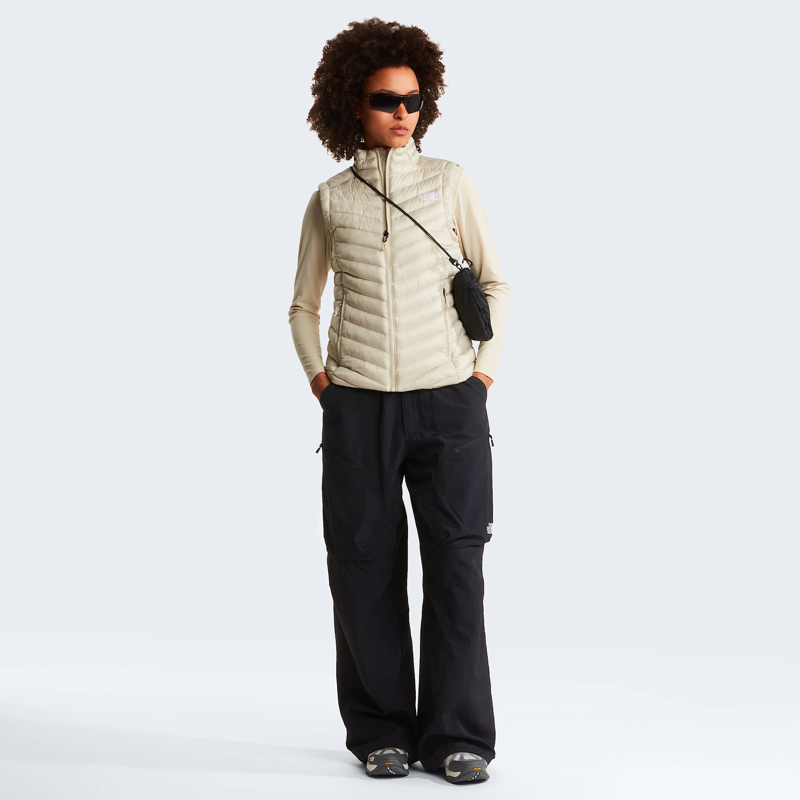 Womens Huila Synthetic Insulation Gilet TNF Desert Stone ALT1