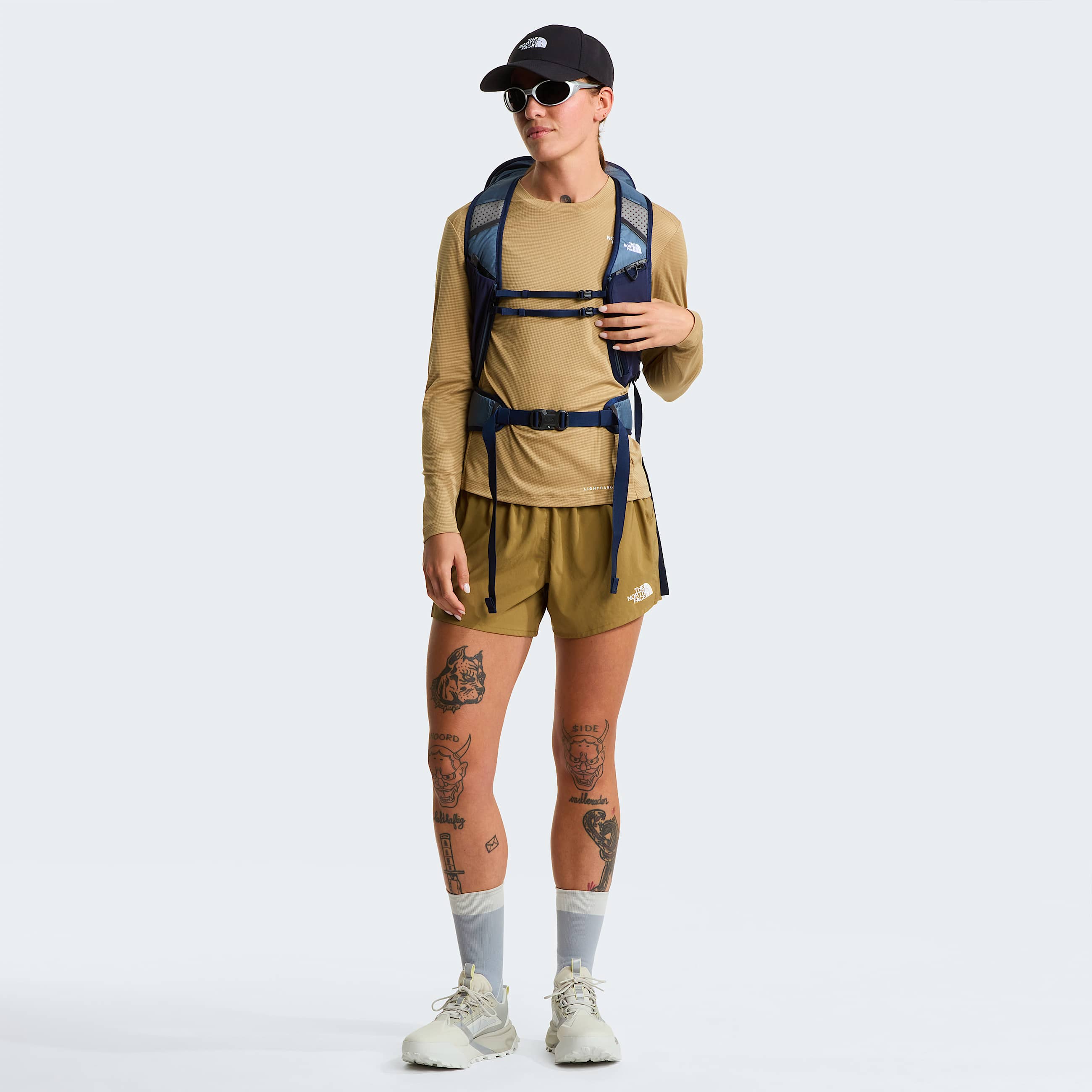 Womens Shadow LongSleeve TShirt TNF Kelp Tan ALT1