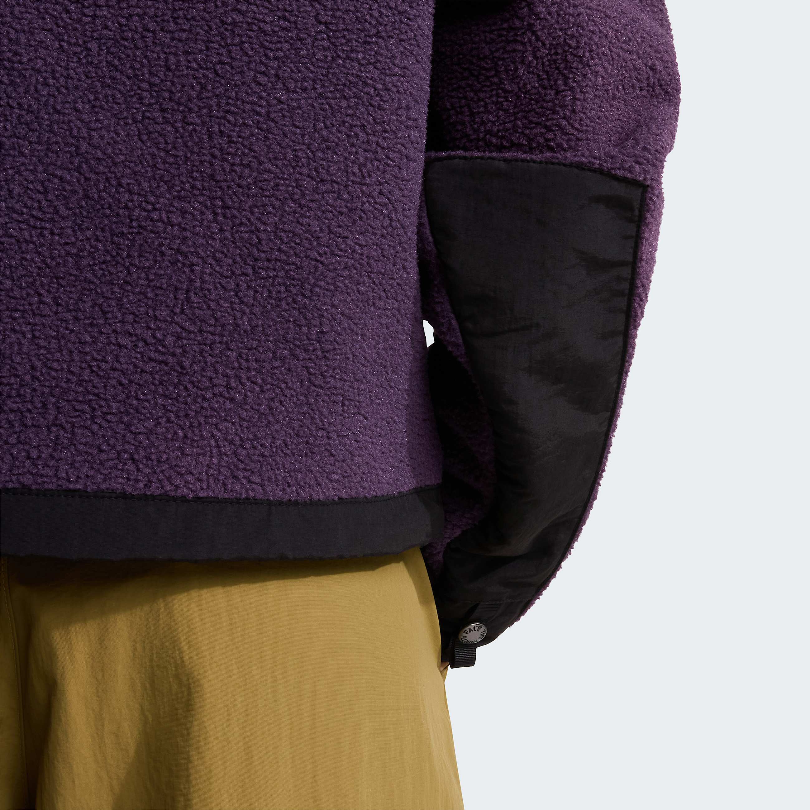 Womens Retro Denali Jacket TNF Endless Dusk TNF Black ALT10