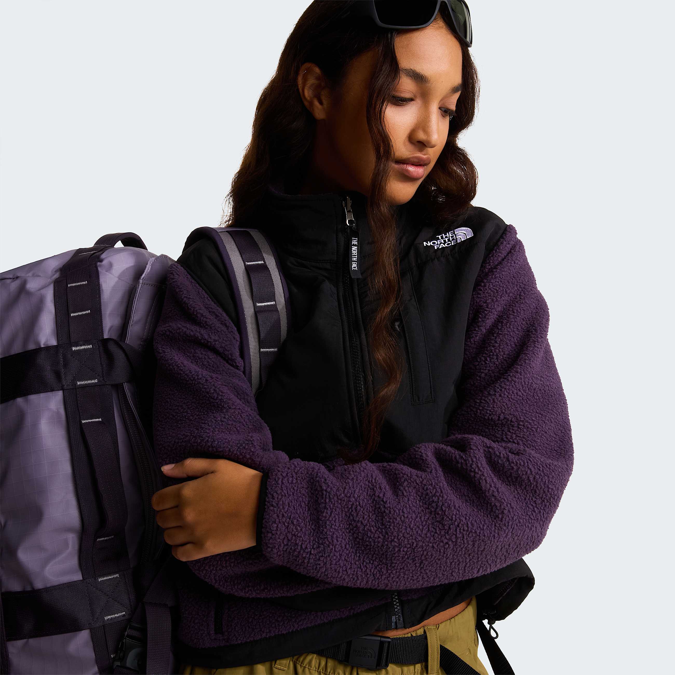 Womens Retro Denali Jacket TNF Endless Dusk TNF Black ALT11