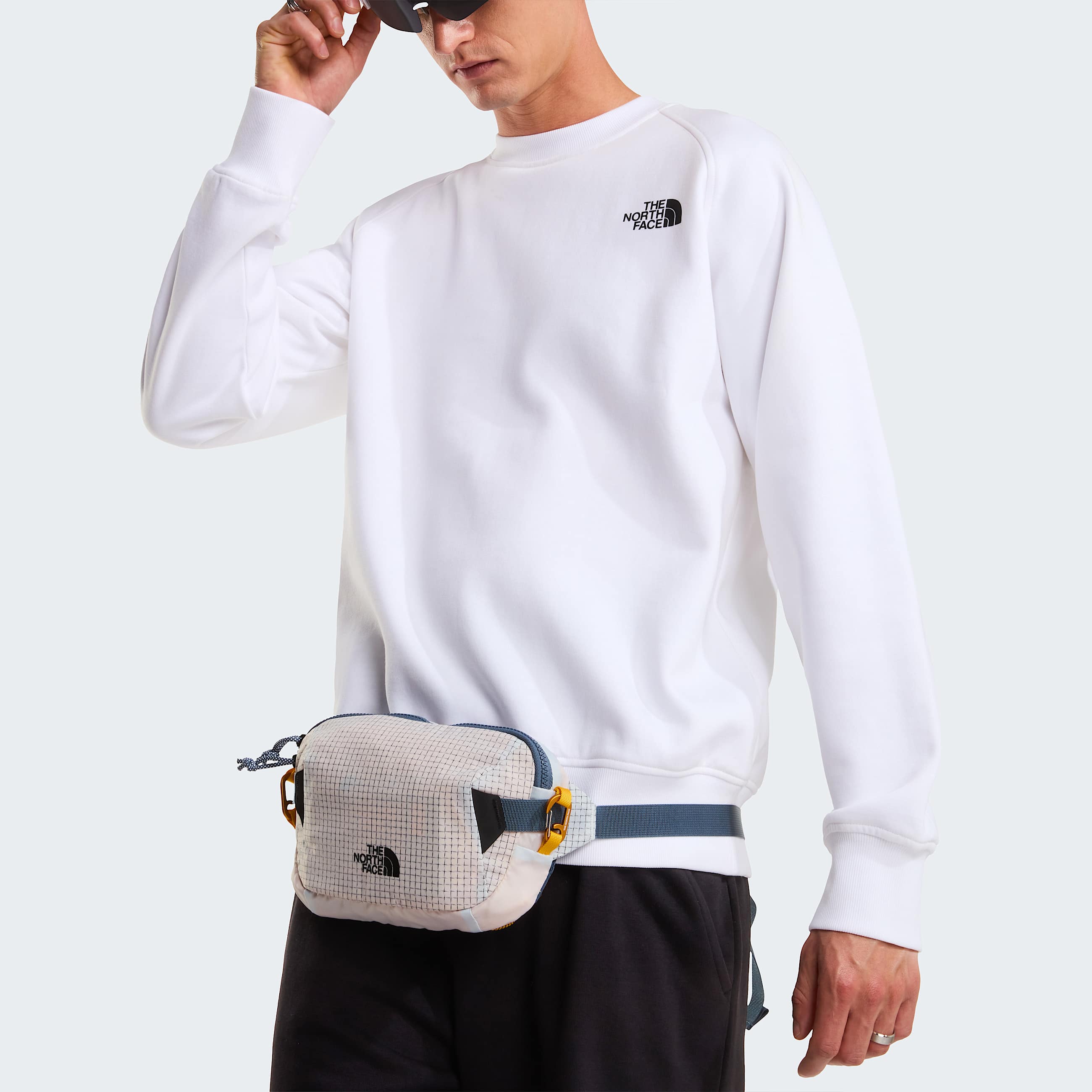 Mens NSE Raglan Box Sweatshirt TNF ALT6