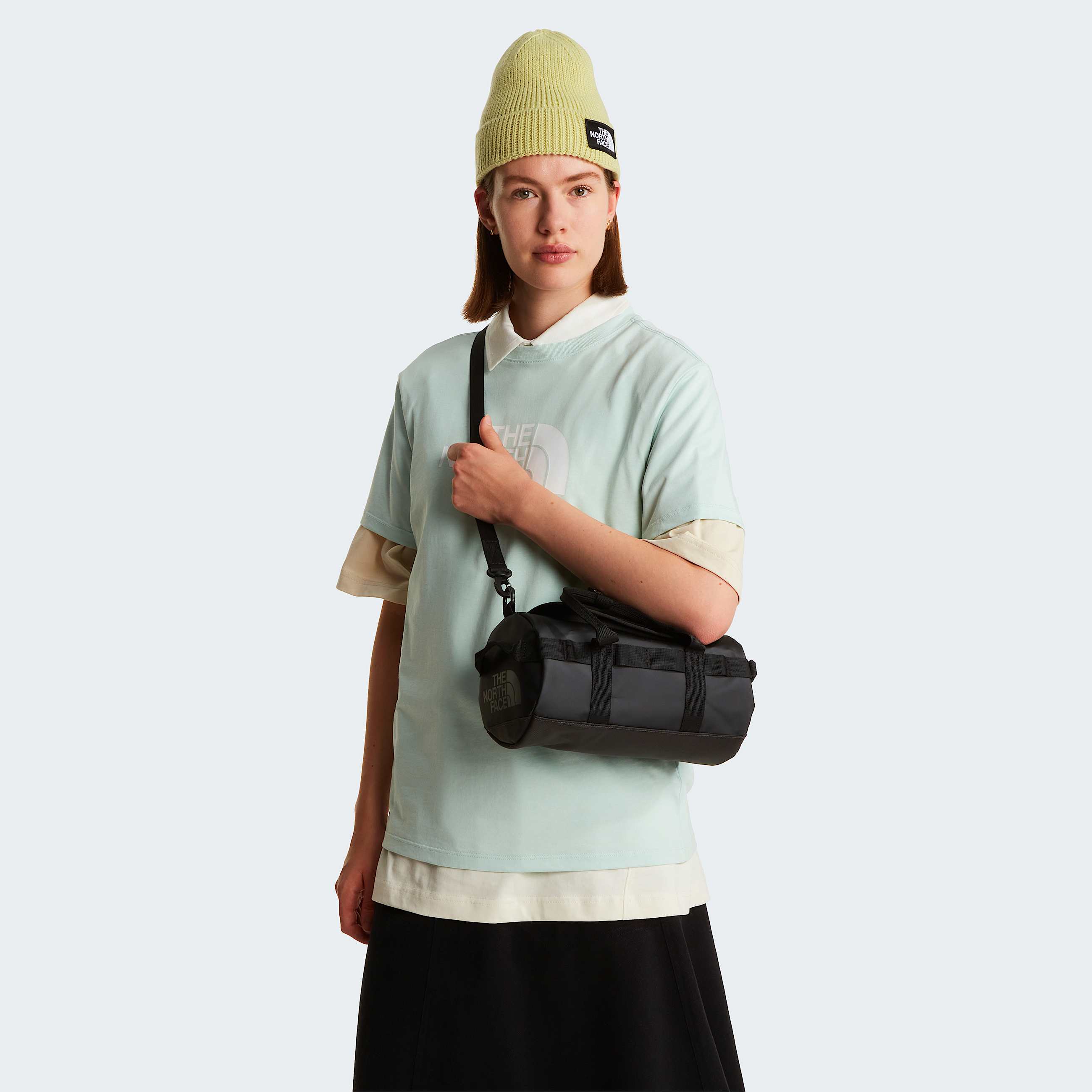 Base Camp schoudertas TNF ALT1