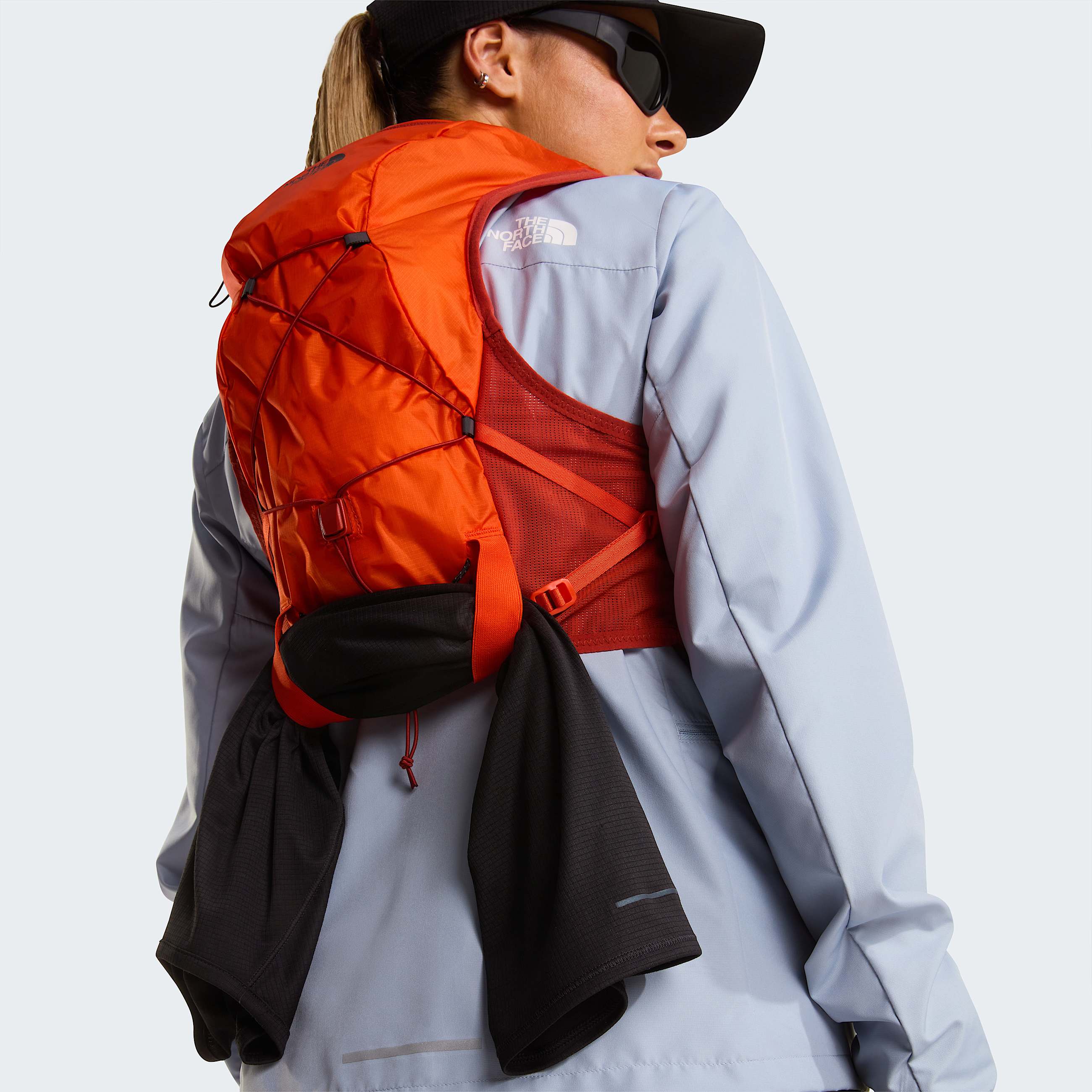 Sunriser 8L Laufweste TNF Lava RedIron Clay ALT17