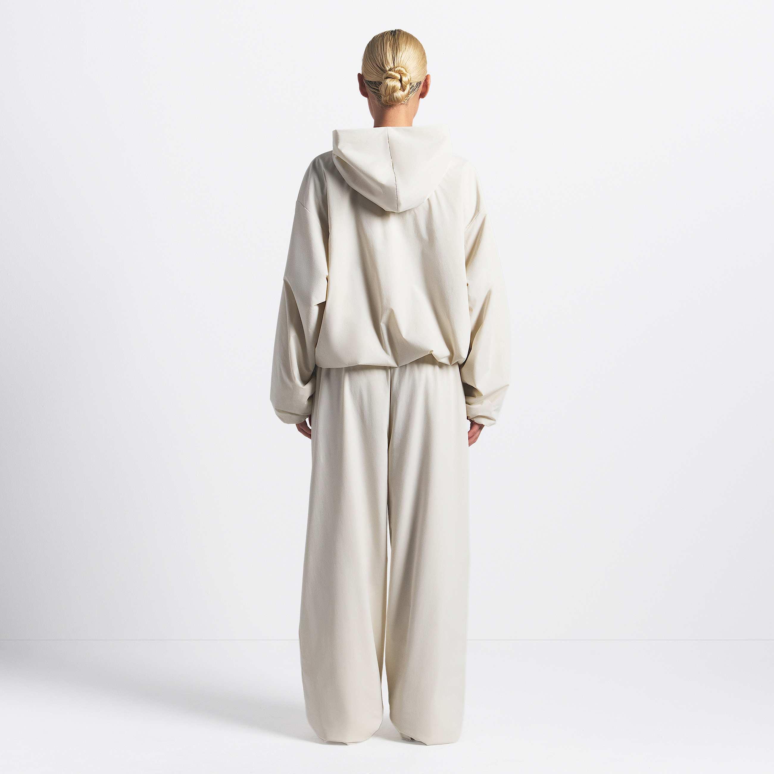 Pantaloni Ventrix The North Face X SKIMS da donna TNF ALT1