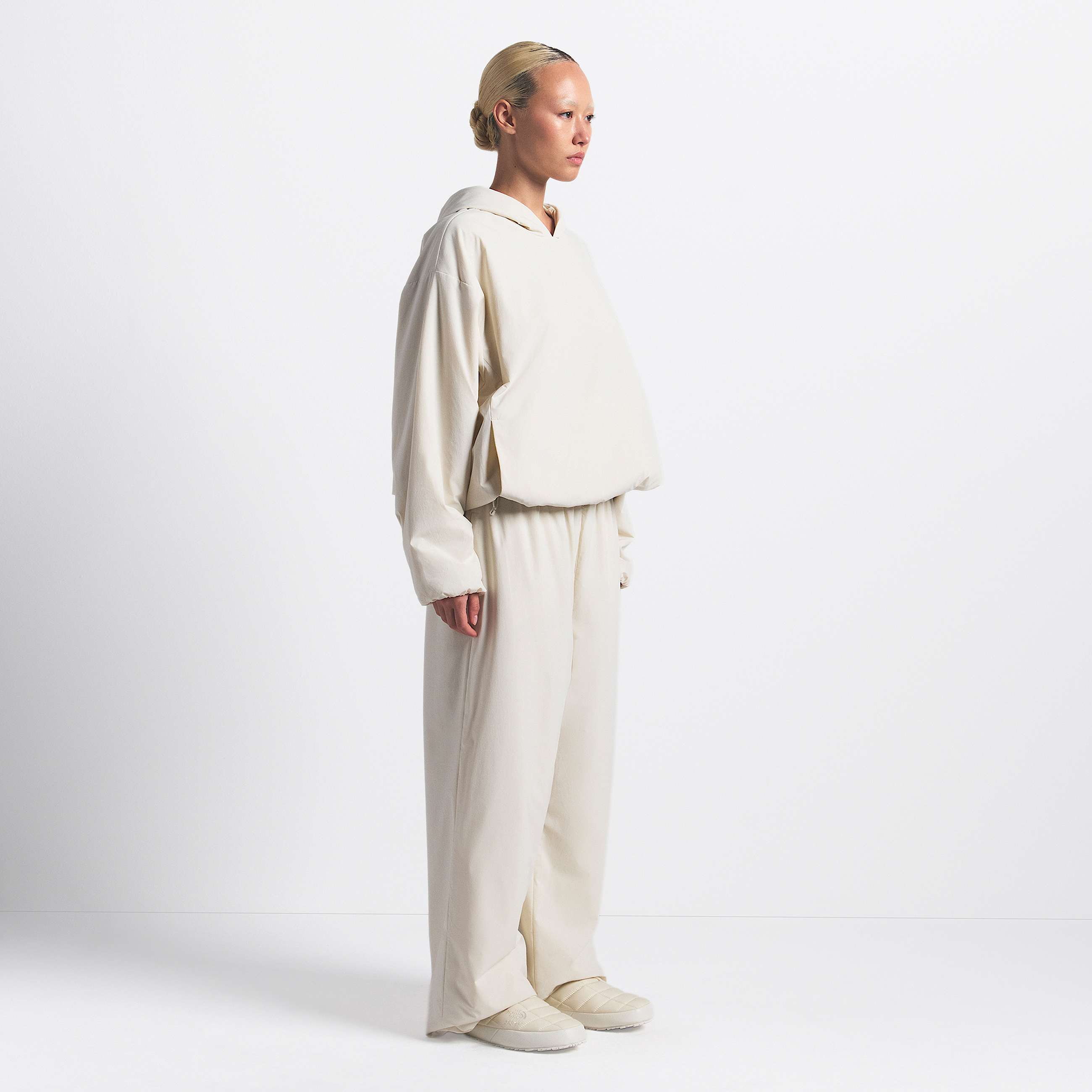 The North Face X SKIMS Ventrix Trousers W TNF ALT3