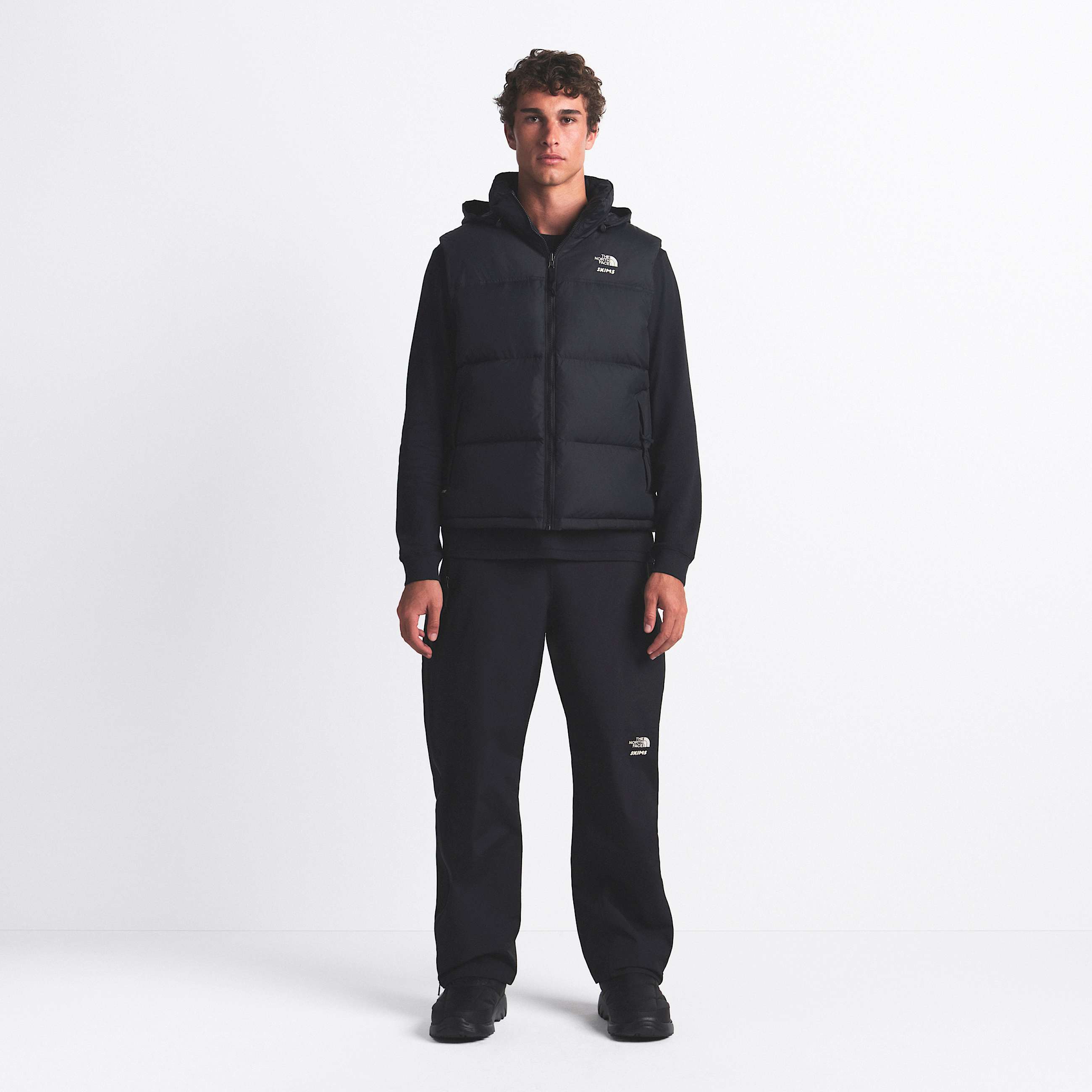 Uniseks The North Face X SKIMS 1996 Nuptsebodywarmer TNF SK Onyx ALT4