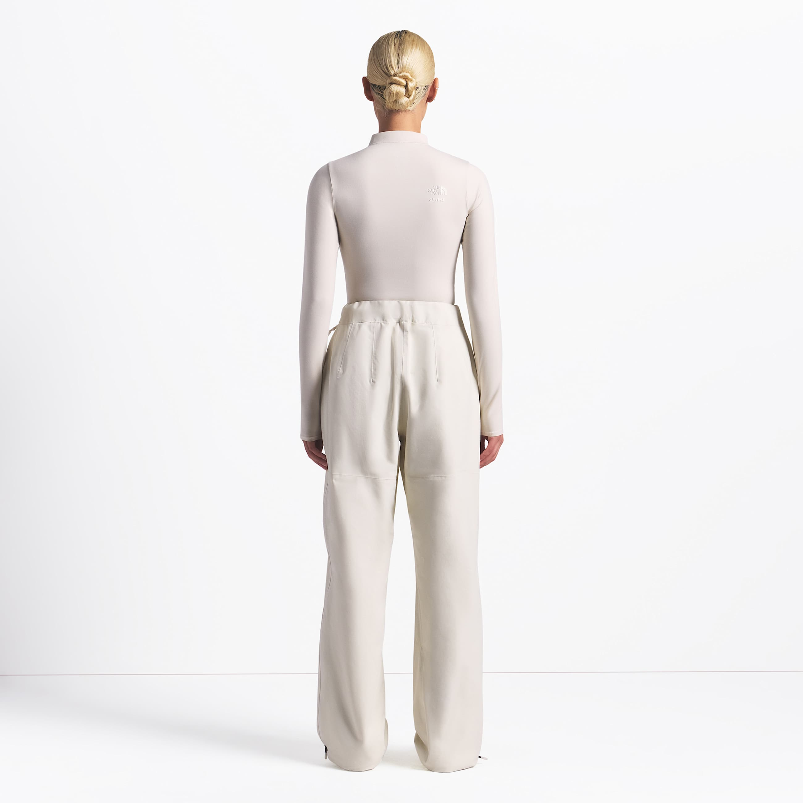 Pantaloni The North Face X SKIMS con cuciture impermeabili da donna TNF ALT1