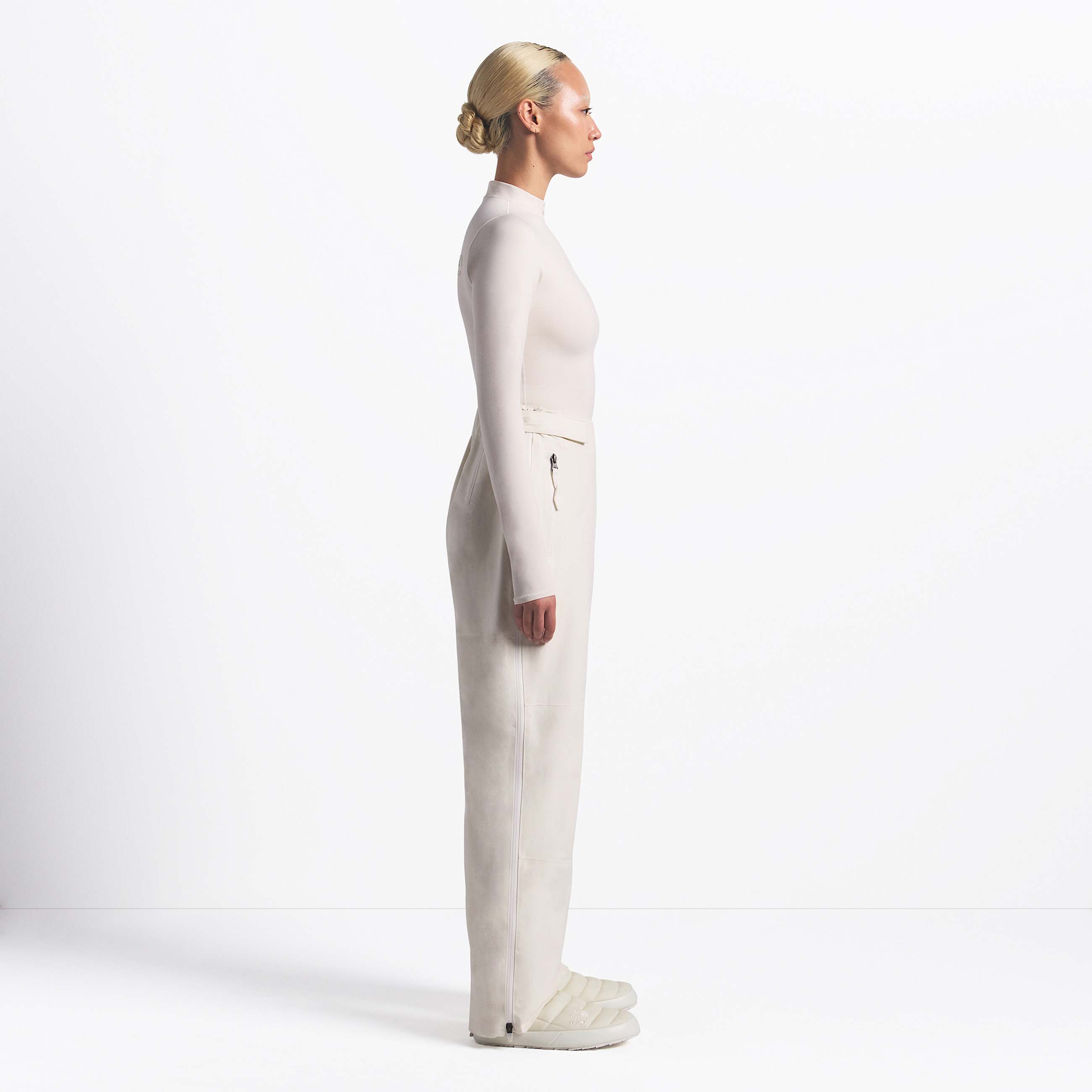 Pantaloni The North Face X SKIMS con cuciture impermeabili da donna TNF ALT2