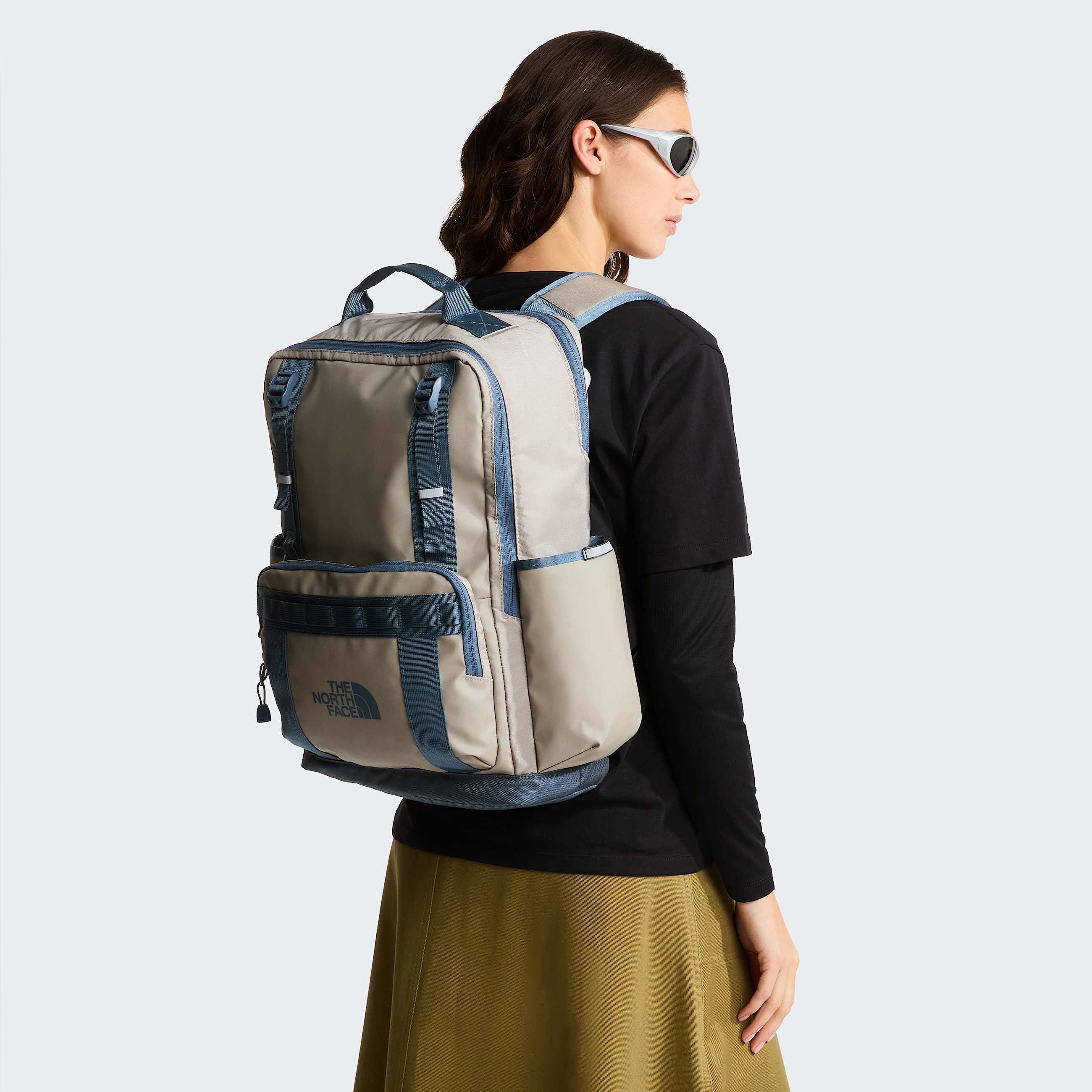 Base Camp Daypack TNF Stone SlabGranite Grey ALT1