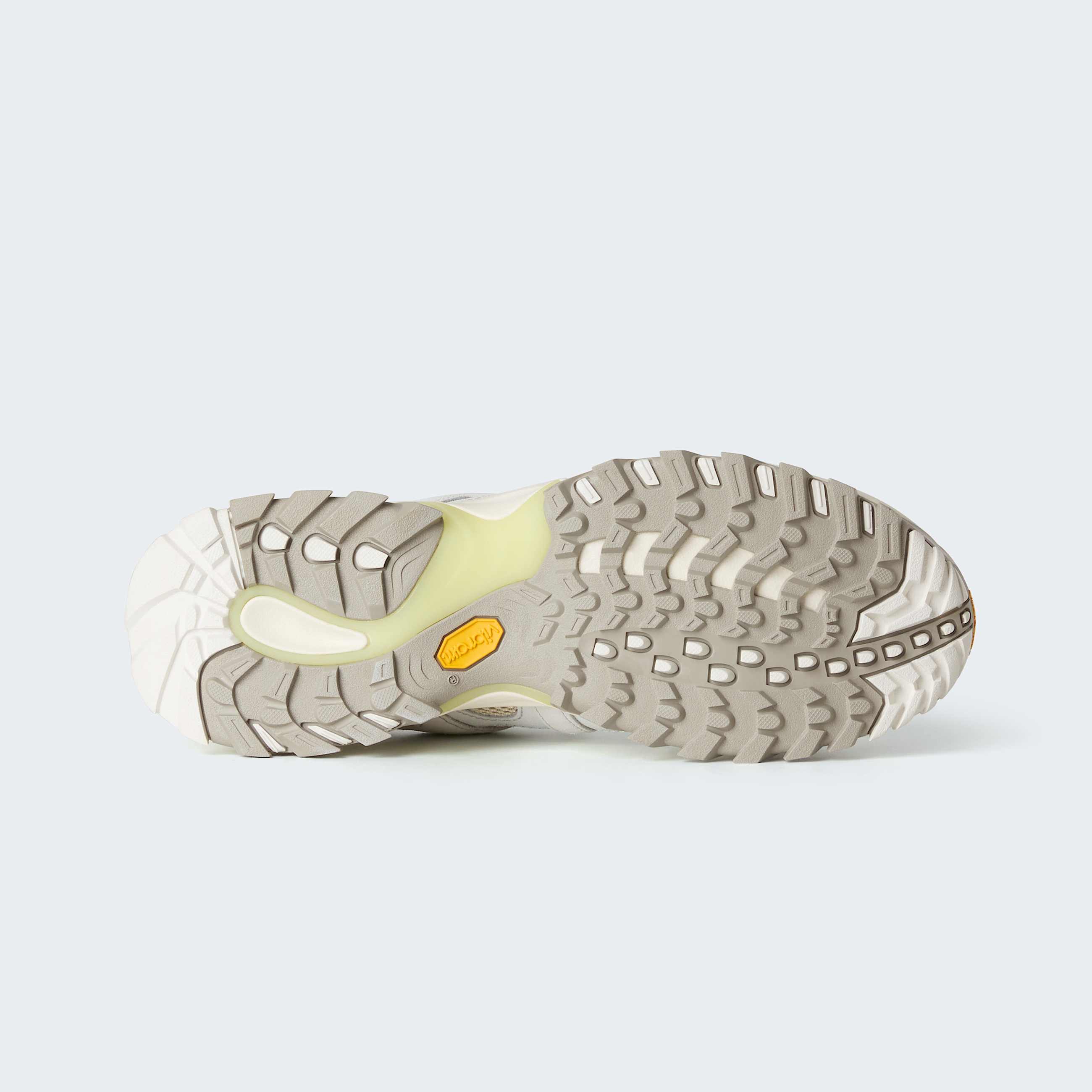 Hedgehog 06 RVST Shoes TNF Pearl StoneDesert Stone ALT7