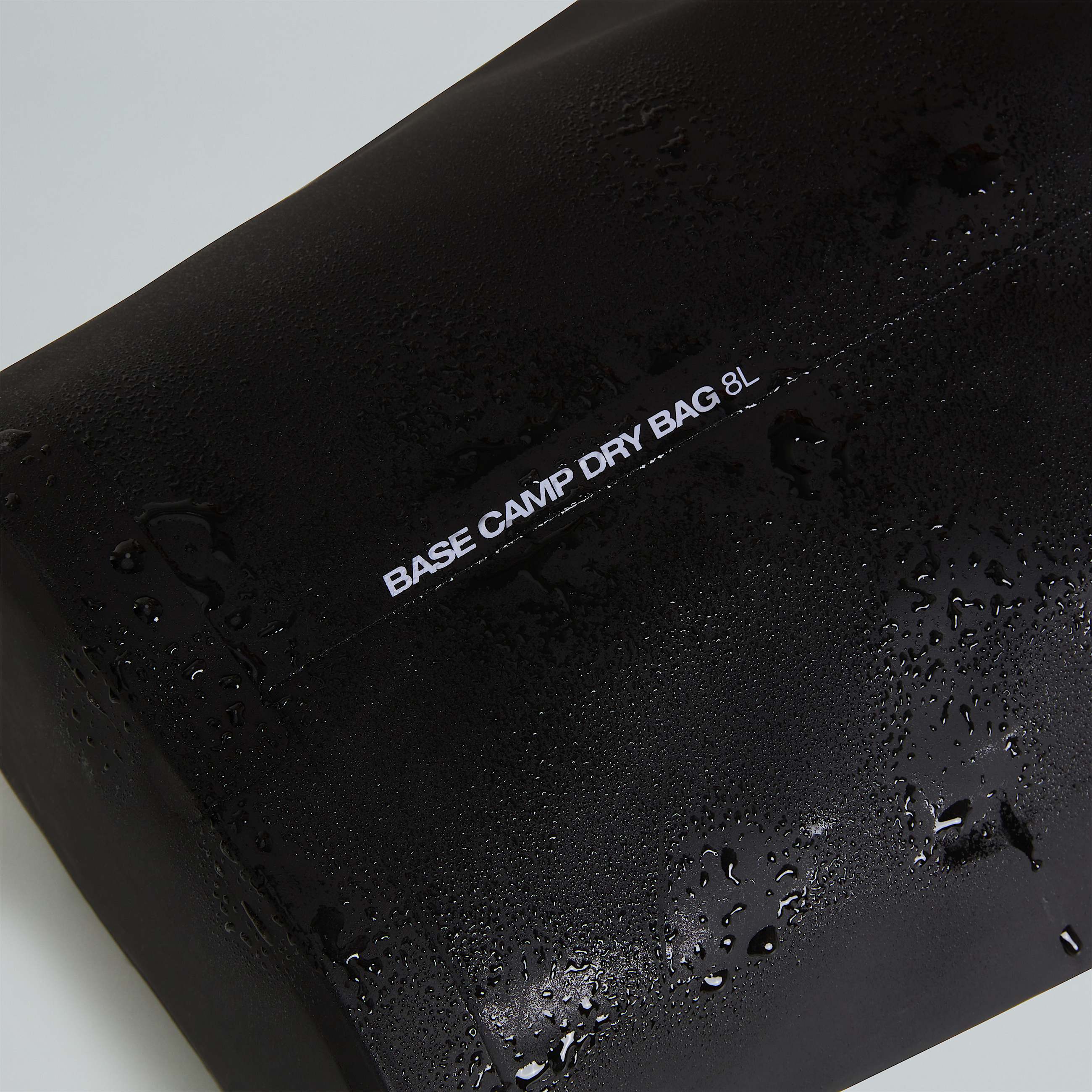 Base Camp Dry Bag  8L TNF ALT6