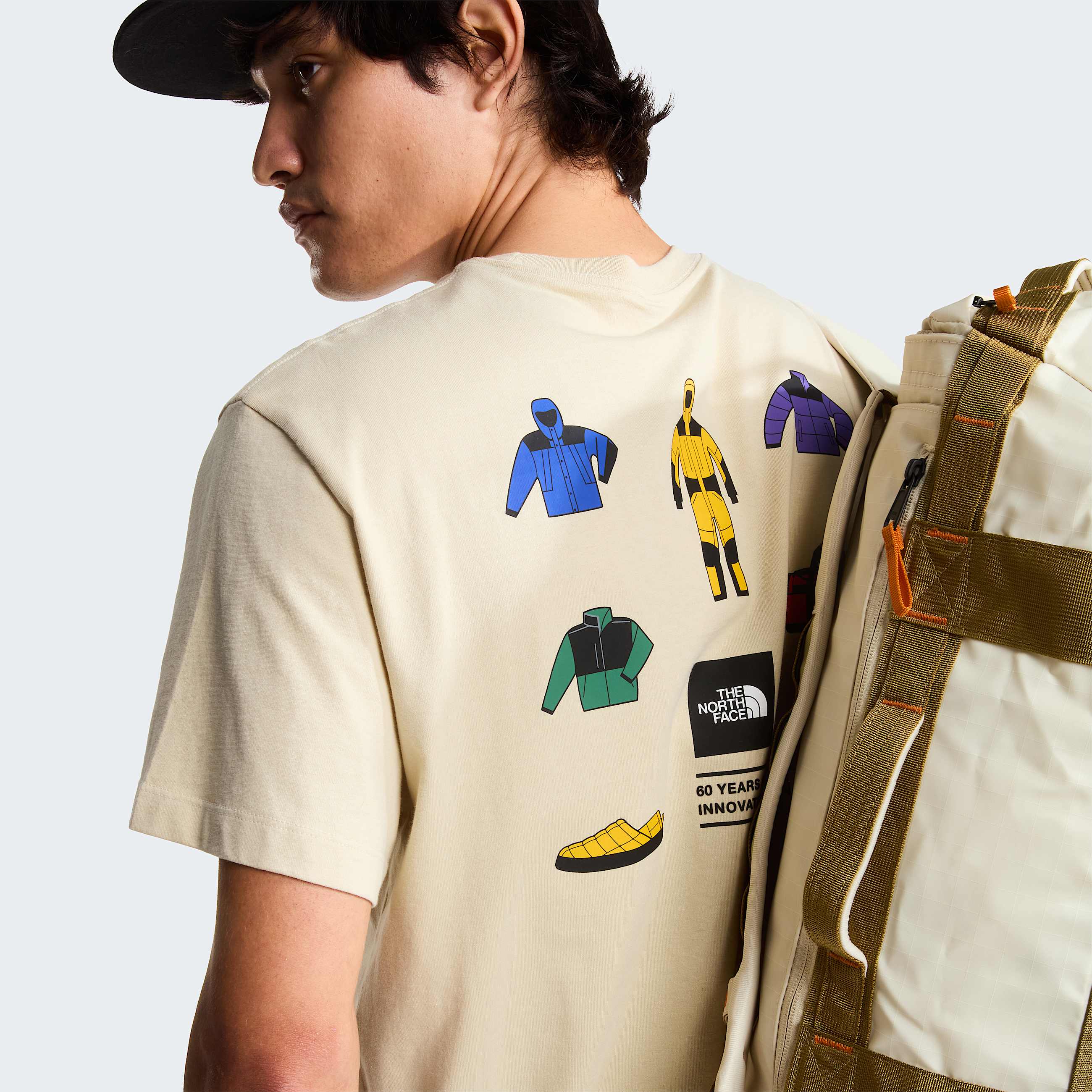 Mens Icon Celebration Regular Graphic TShirt TNF Desert Stone ALT6