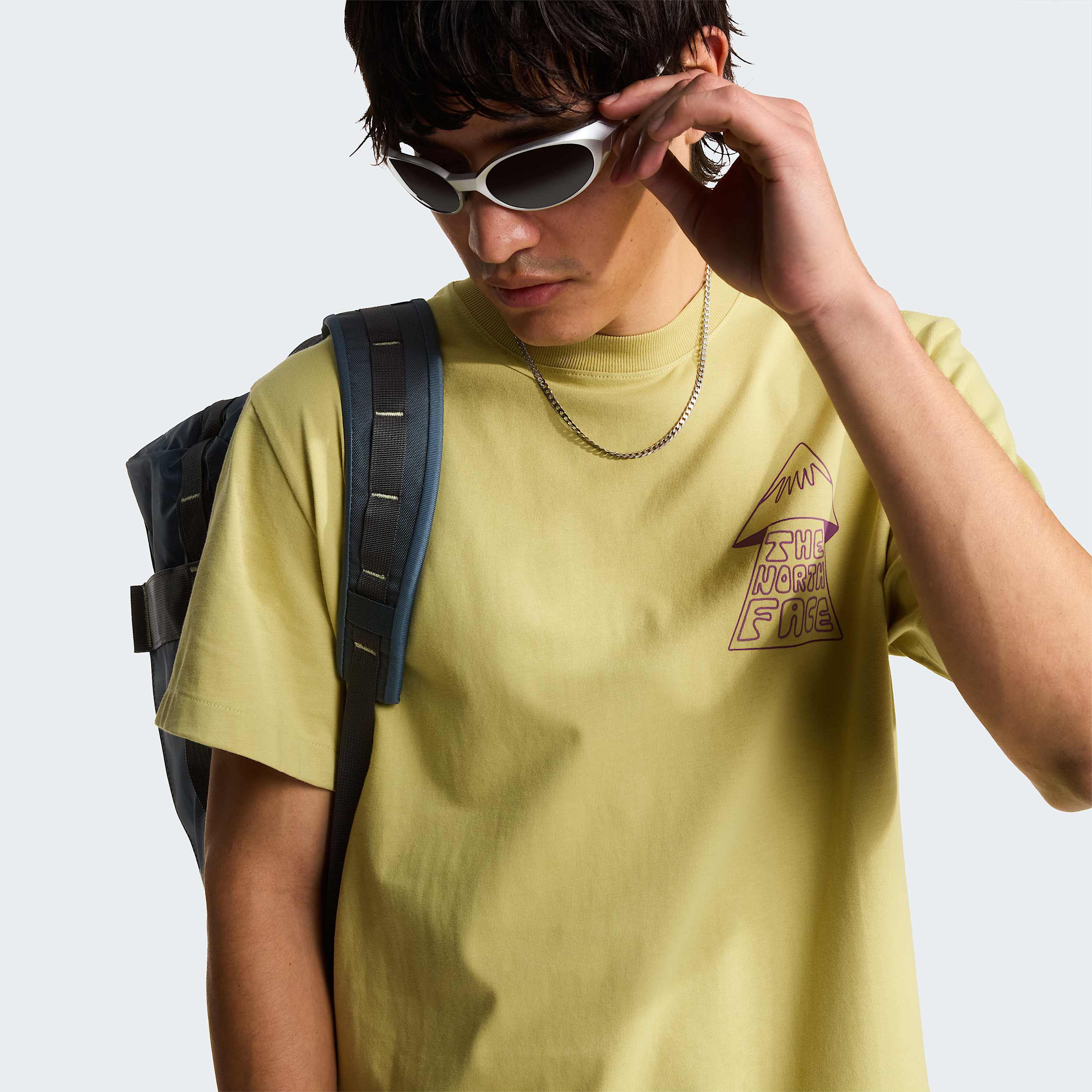 Mountain Play relaxt geschnittenes TShirt mit Grafik fr Herren TNF Pear ALT5