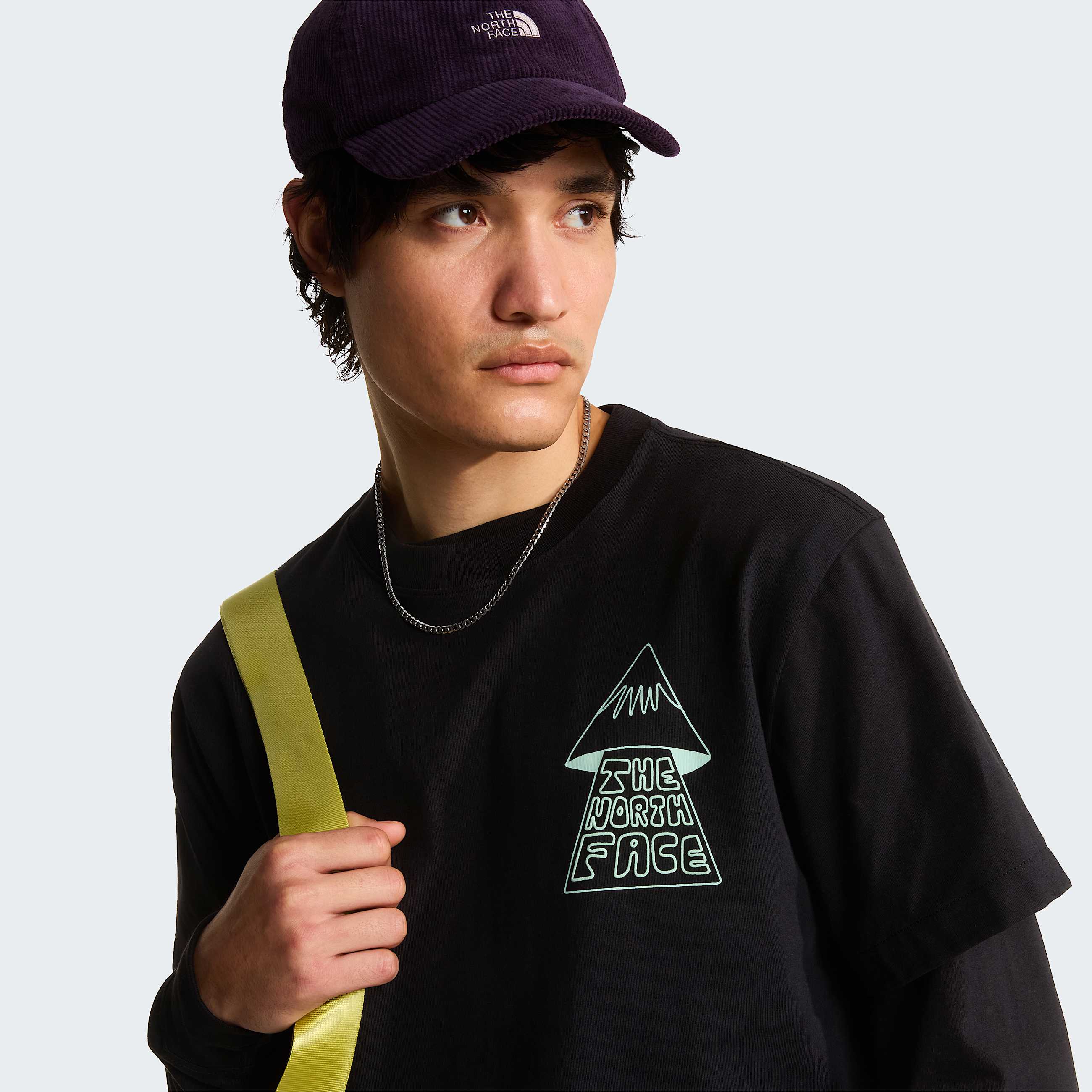 Mens Mountain Play Relaxed Graphic TShirt TNF TNF Black ALT5