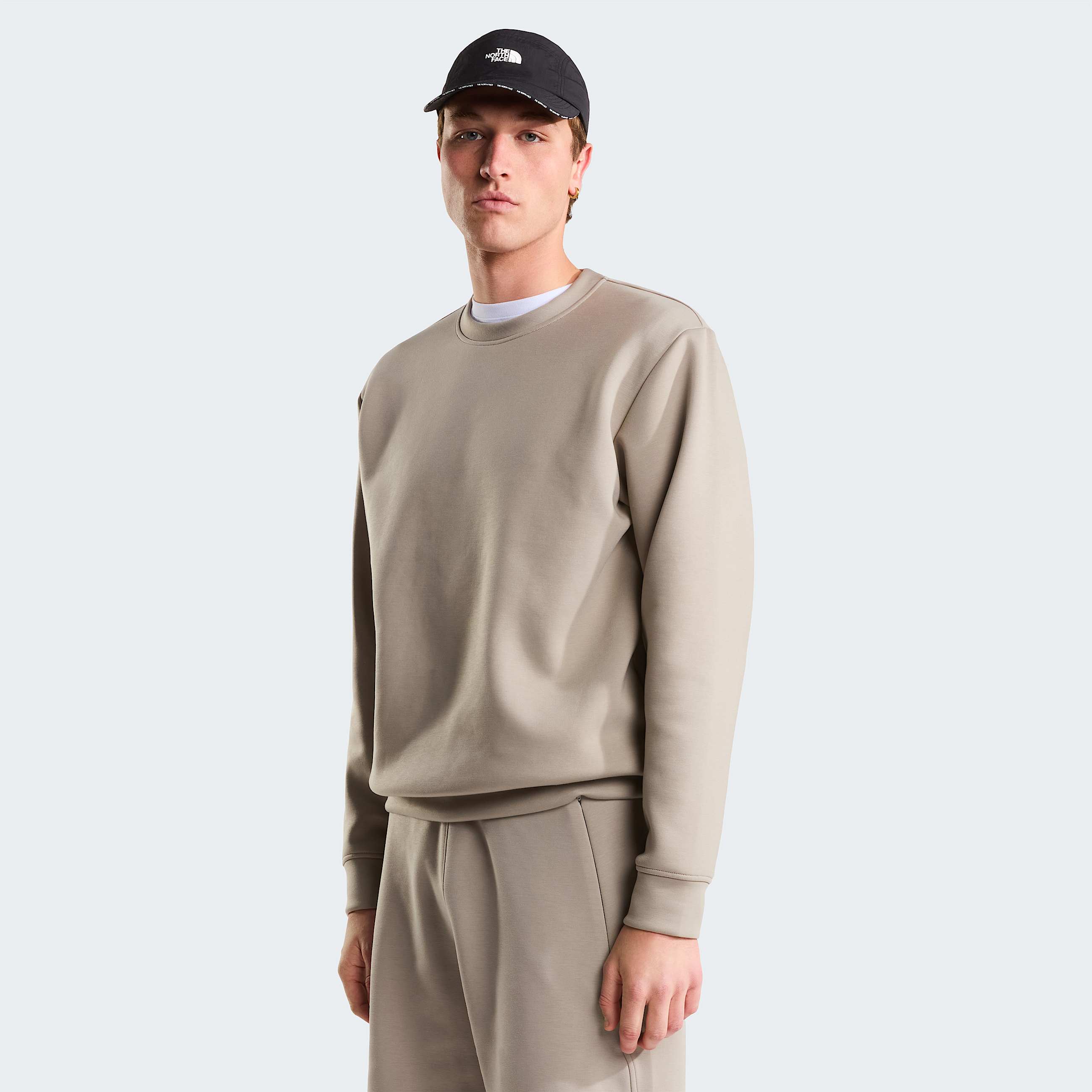 Mens Dynamic Sweatshirt TNF HERO