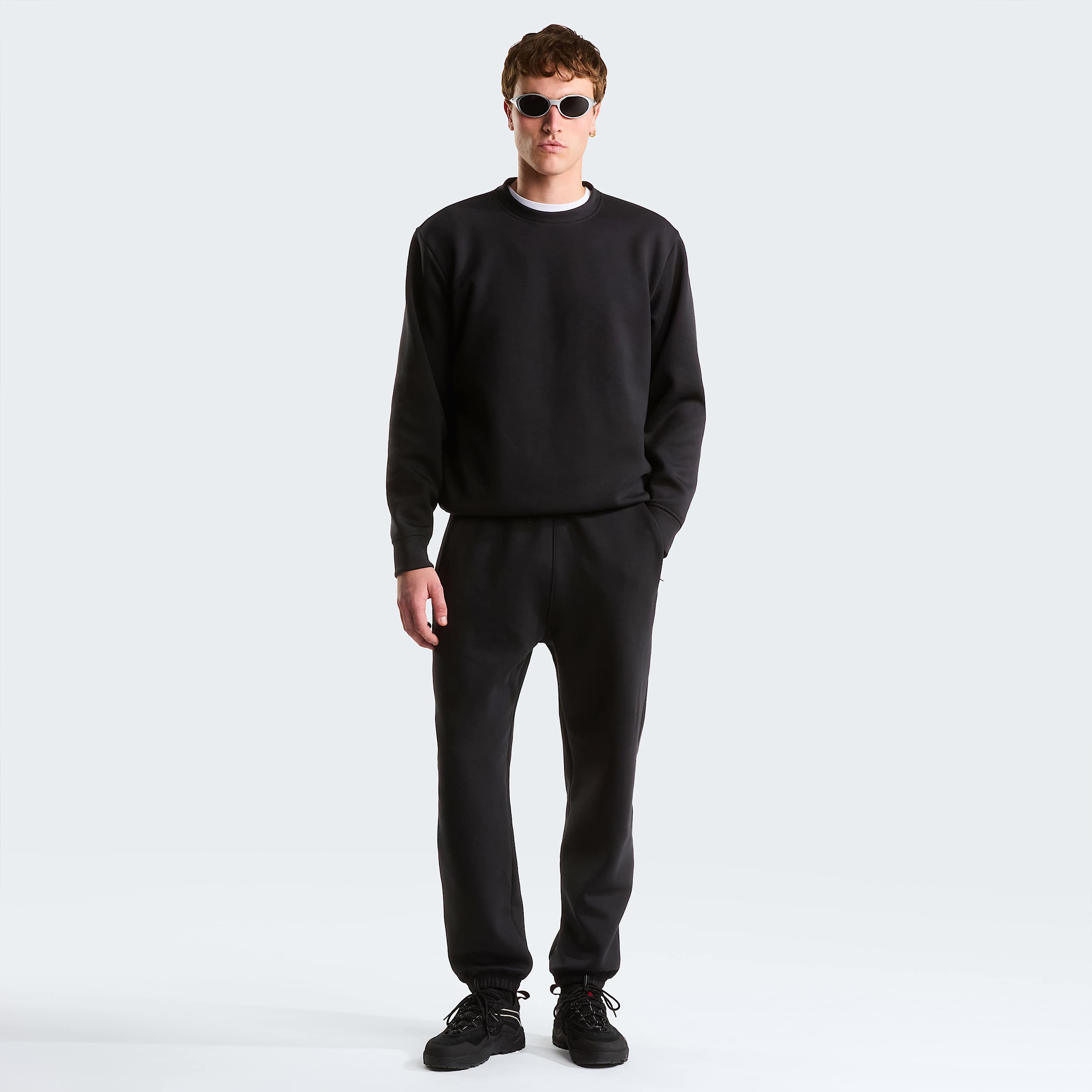 Mens Dynamic Sweatshirt TNF TNF Black ALT1
