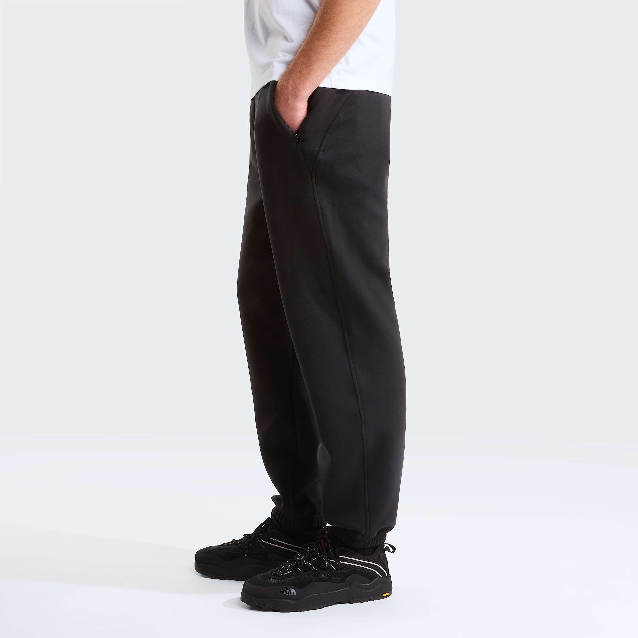 Mens Dynamic Joggers TNF TNF Black ALT3