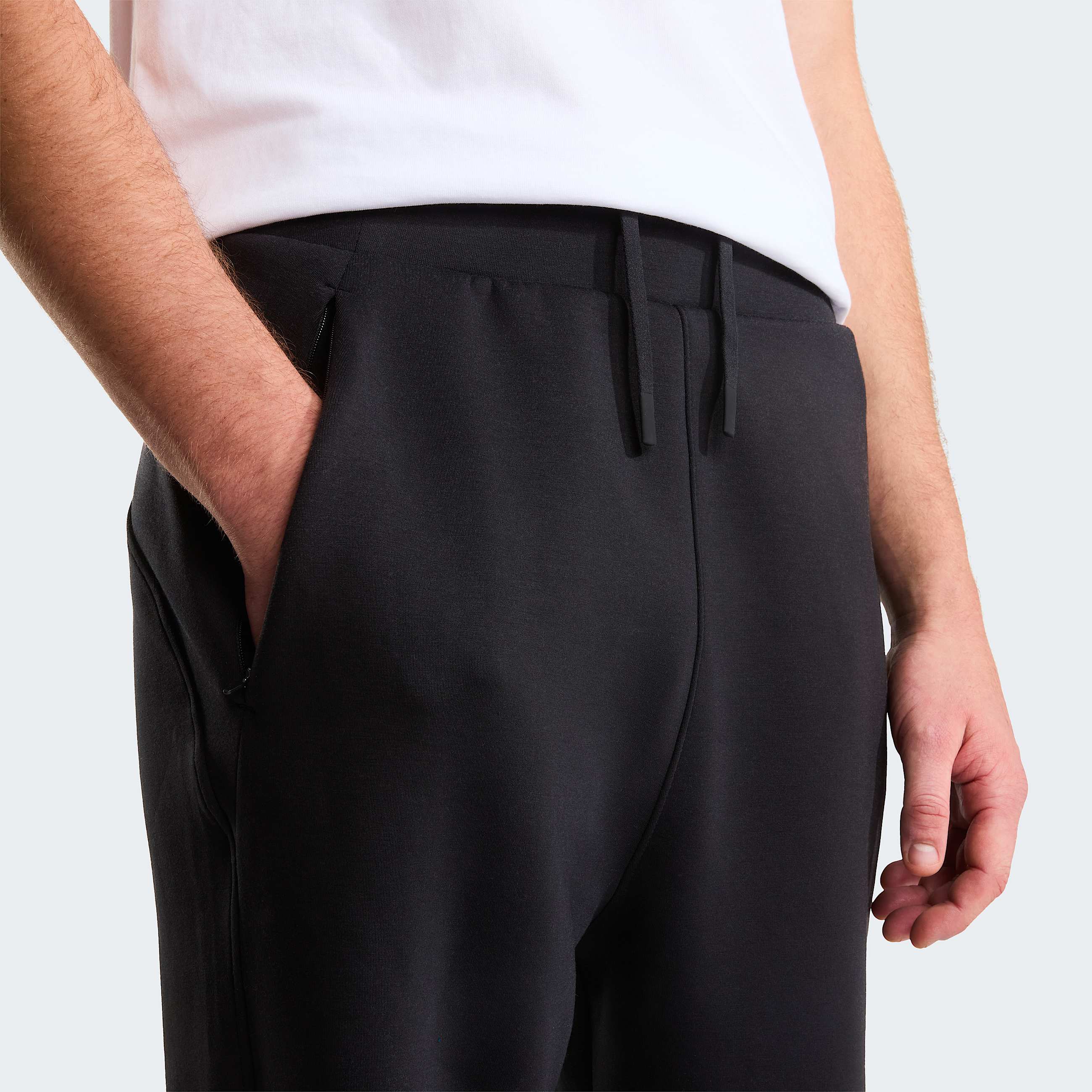 Mens Dynamic Joggers TNF TNF Black ALT4