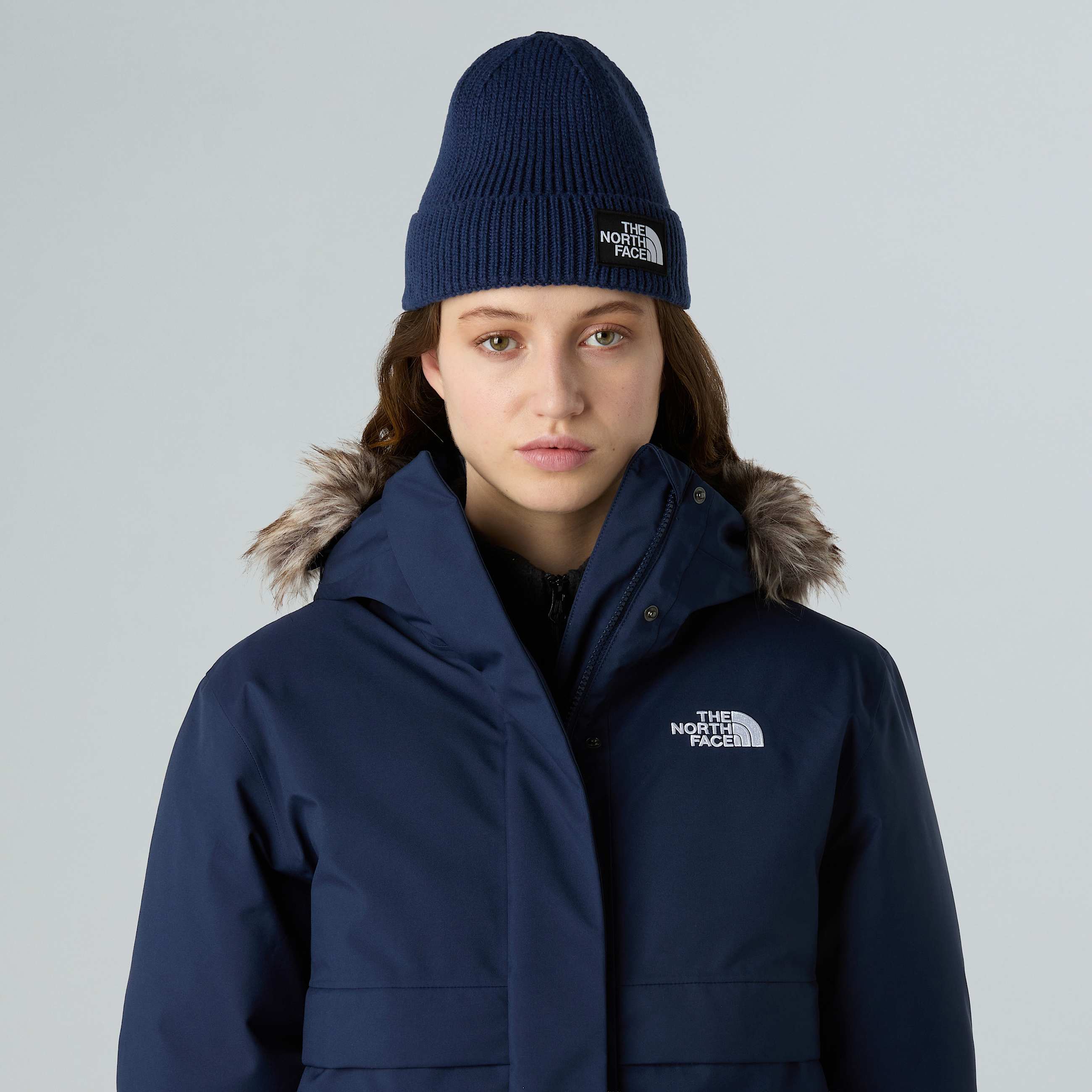 TNF Logo Box Cuffed Beanie TNF Summit Navy ALT4