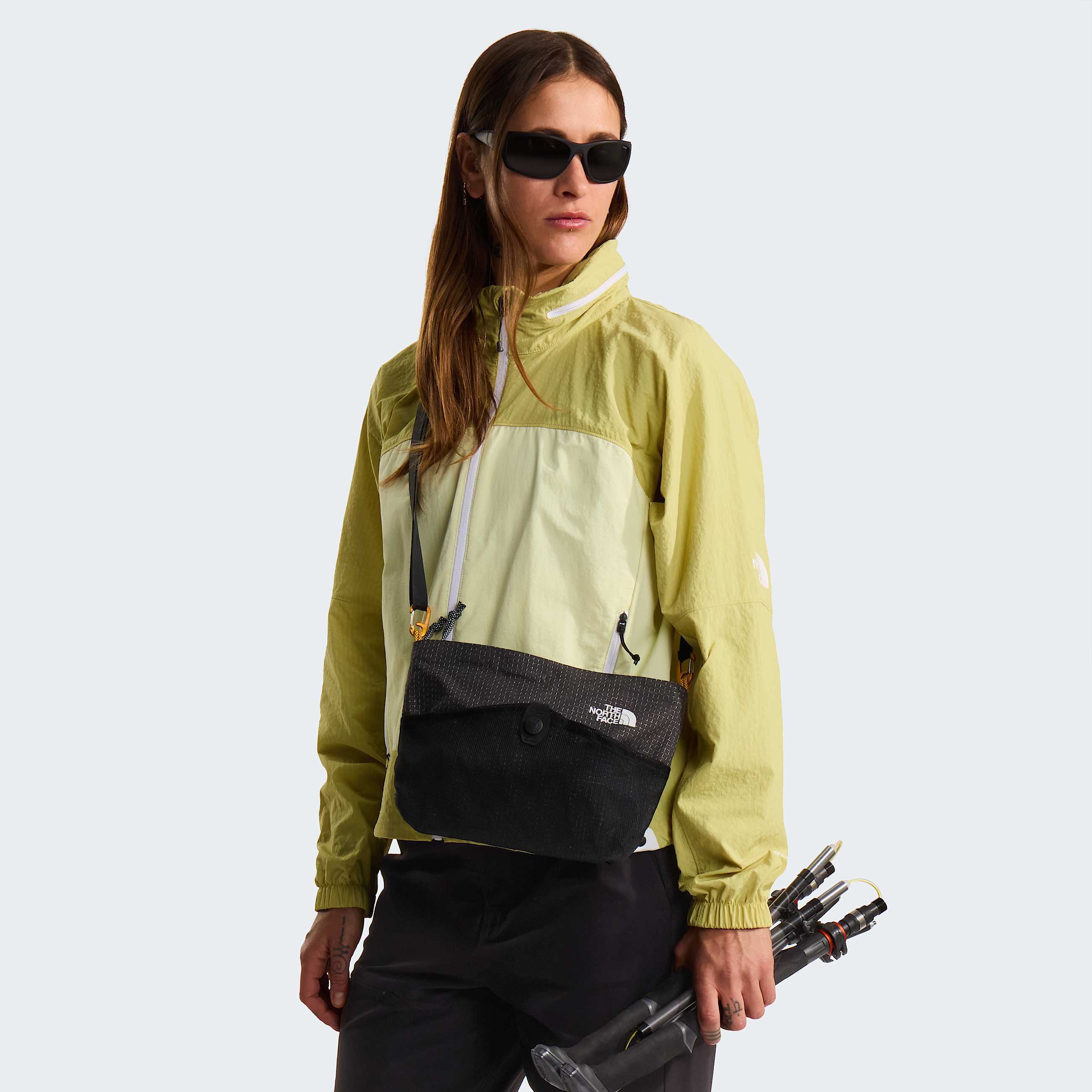Clyffe Shoulder Bag TNF Anthracite GreyTNF Black ALT1